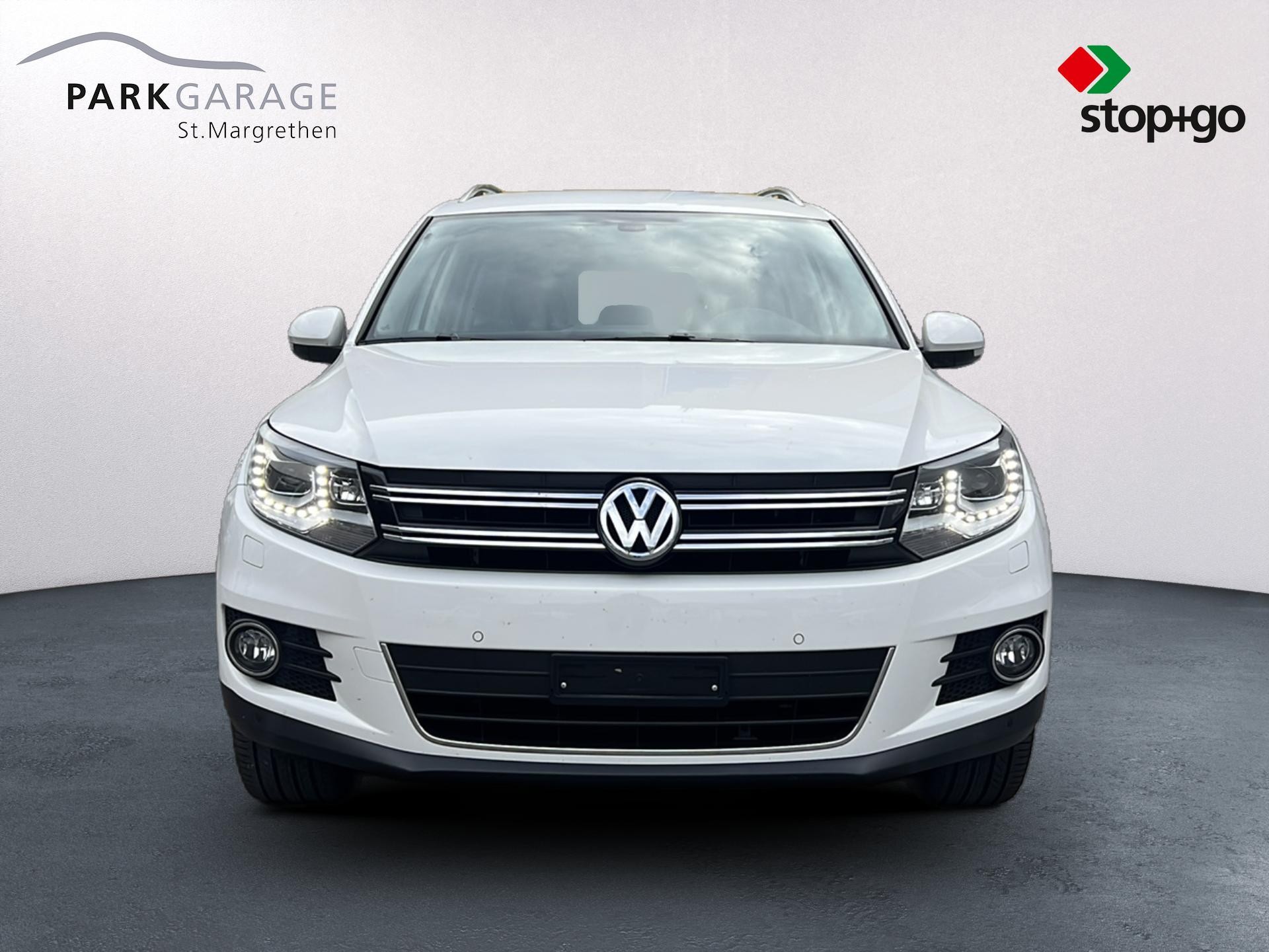 VW Tiguan 2.0 TSI 180 Sport & Style DSG-image-8