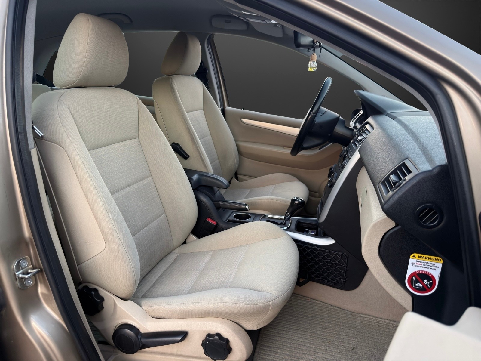 MERCEDES-BENZ B 200 T mit 193 PS-image-8