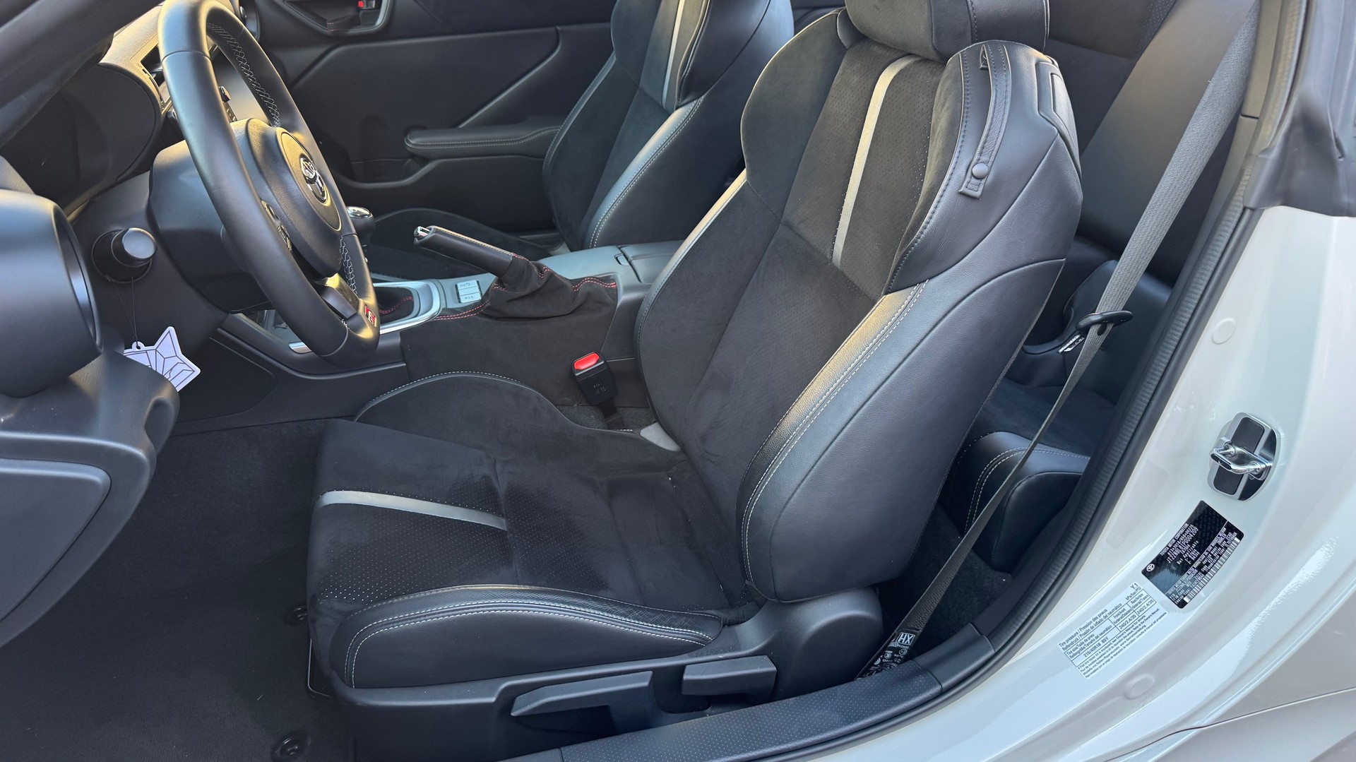 TOYOTA GR 86 2.4 Sport+-image-10