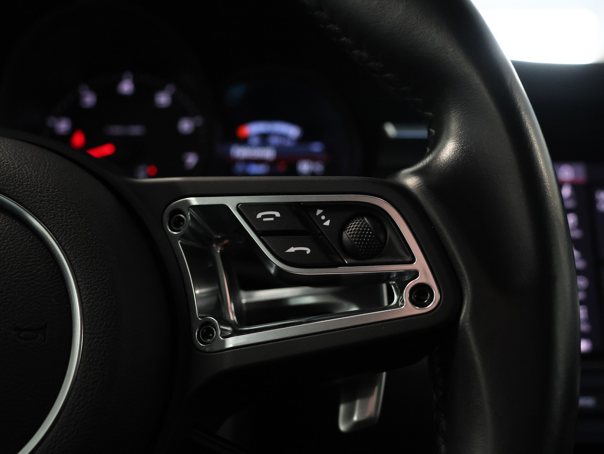 PORSCHE Macan PDK *SPORT-CHRONO*-image-17