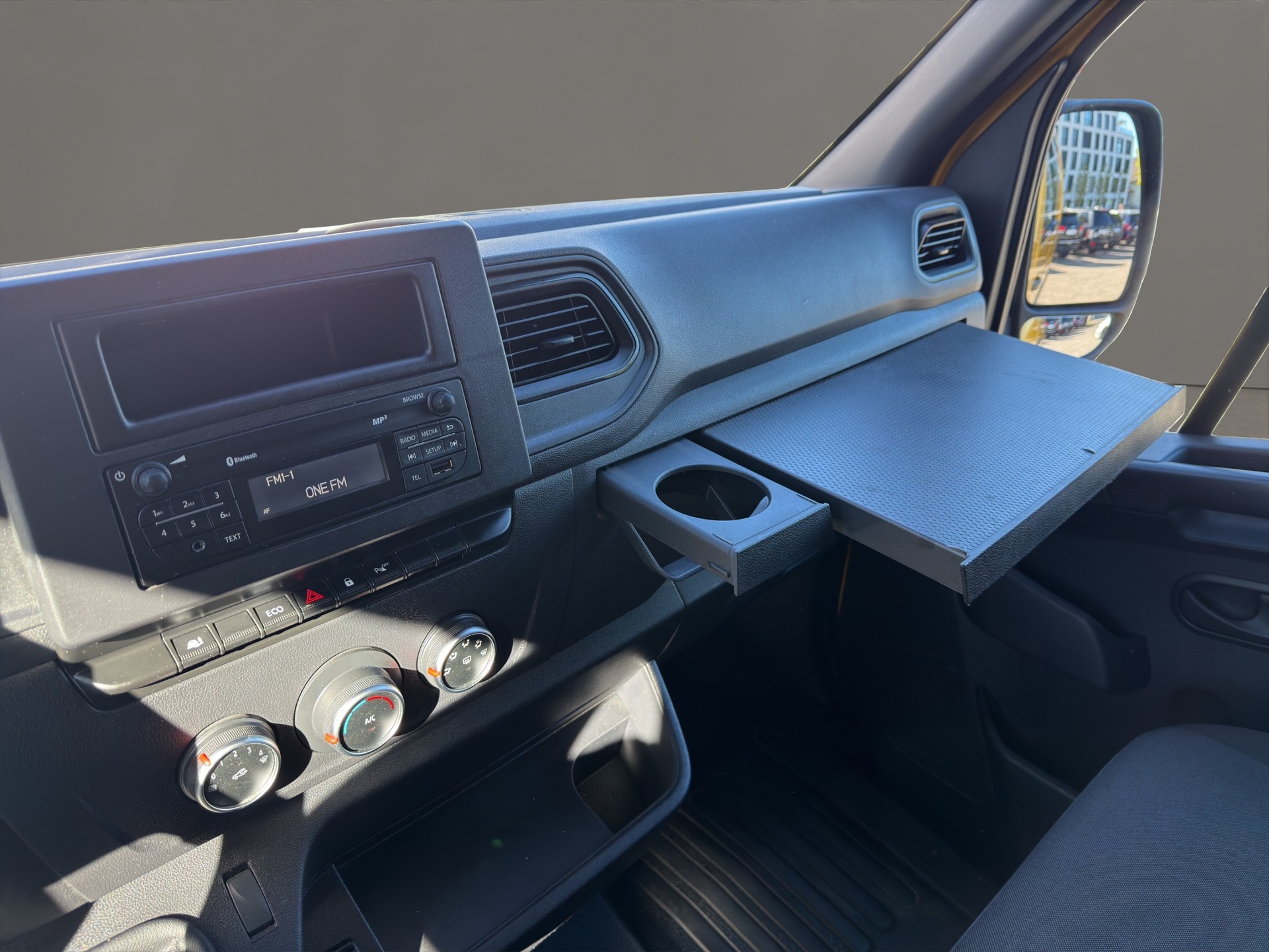 RENAULT Master T35 2.3dCi 135 L3H3 ** 3 Sitz ** Klima ** Rückfahrkamera-image-13