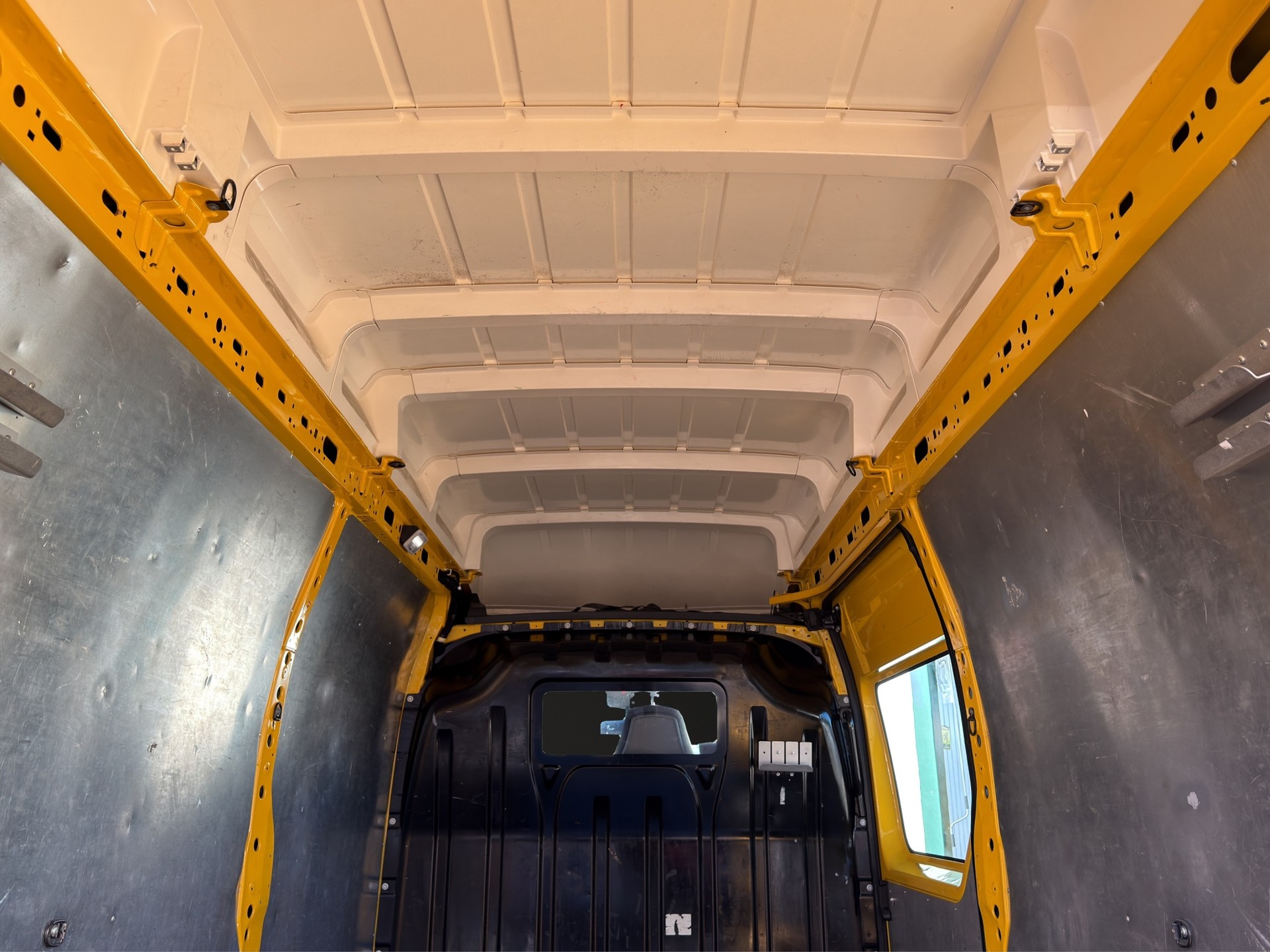 RENAULT Master T35 2.3dCi 135 L3H3 ** 3 Sitz ** Klima ** Rückfahrkamera-image-17