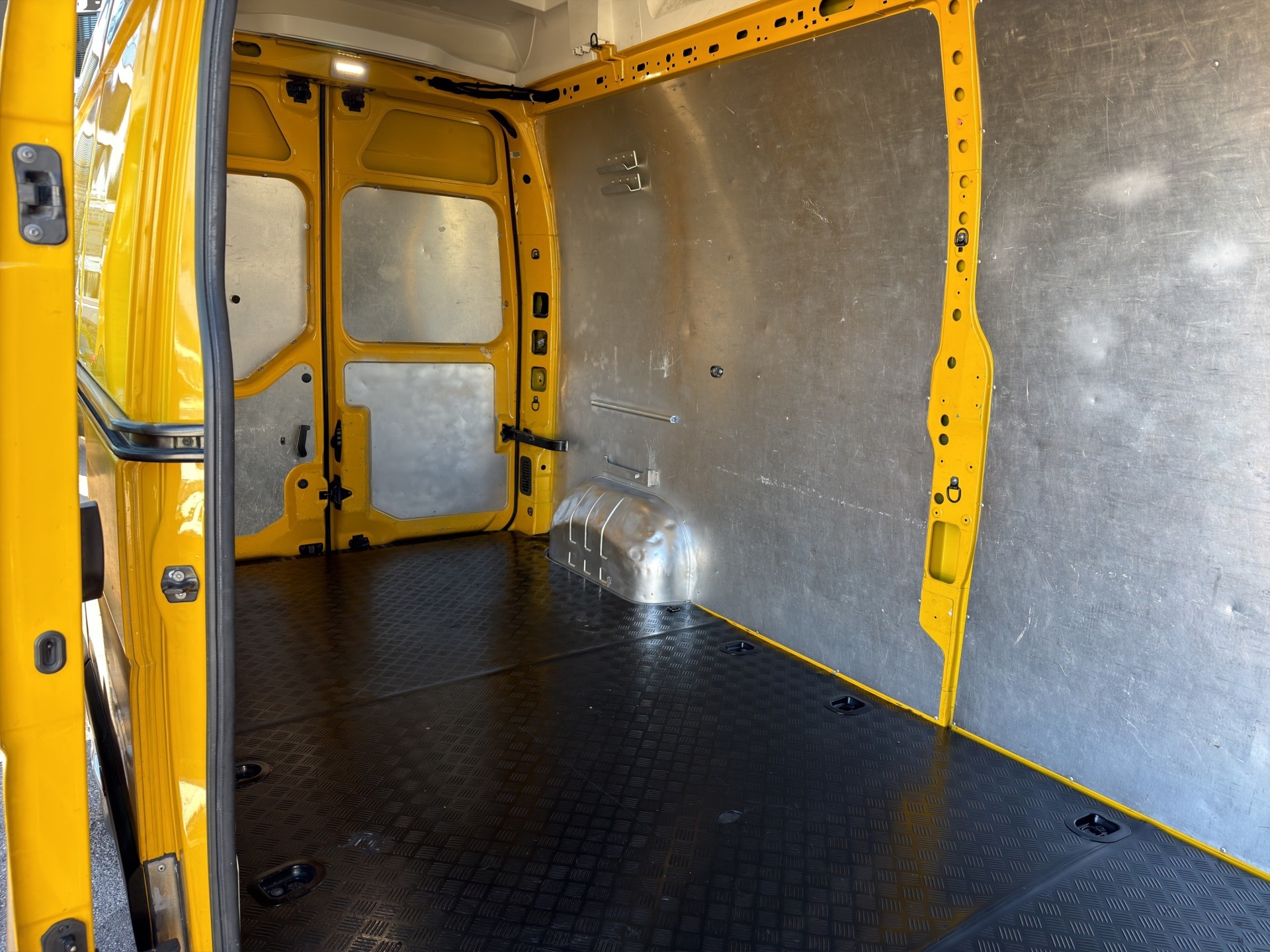 RENAULT Master T35 2.3dCi 135 L3H3 ** 3 Sitz ** Klima ** Rückfahrkamera-image-21