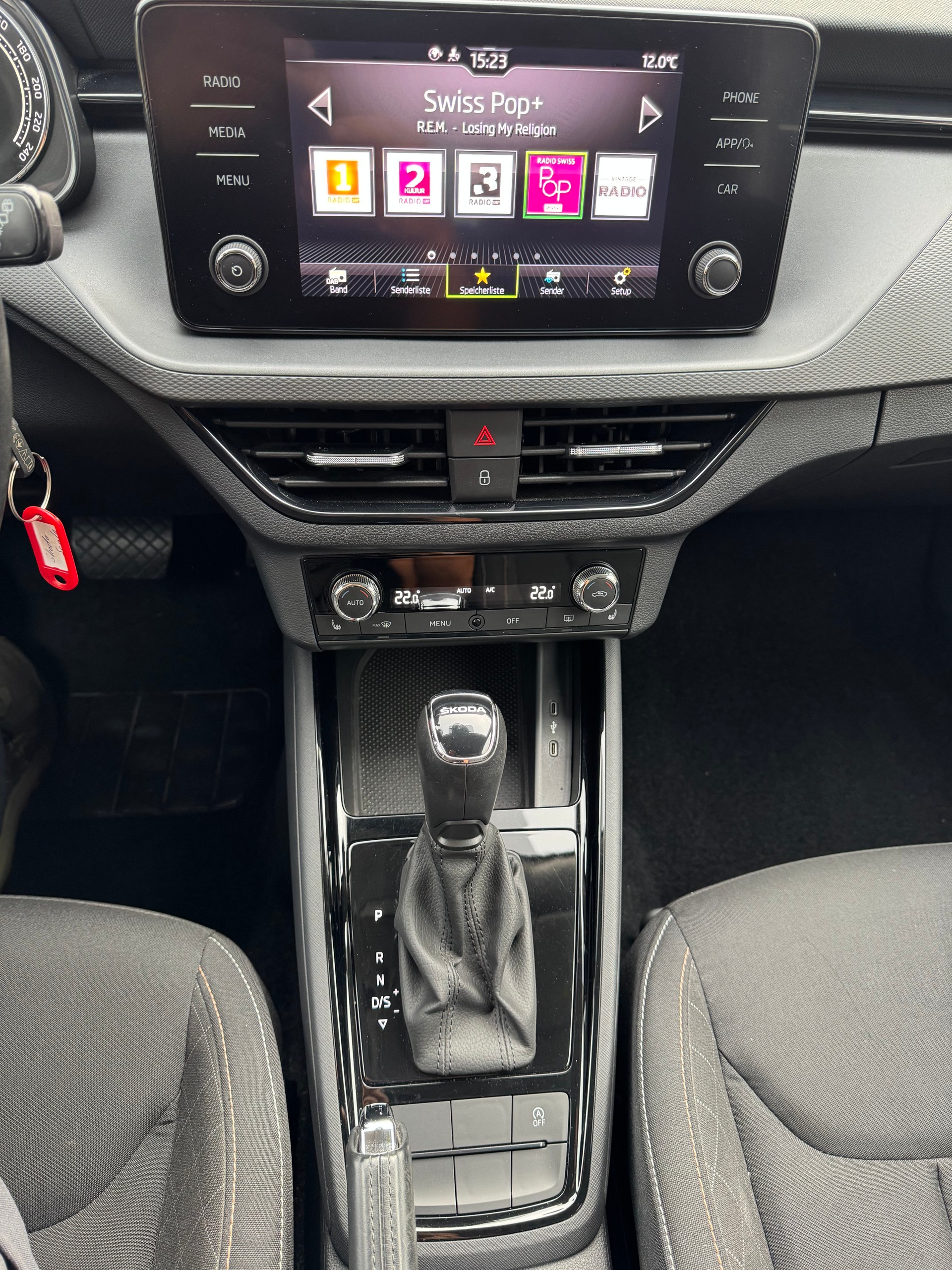 SKODA Scala 1.0 TSI Ambition DSG-image-11