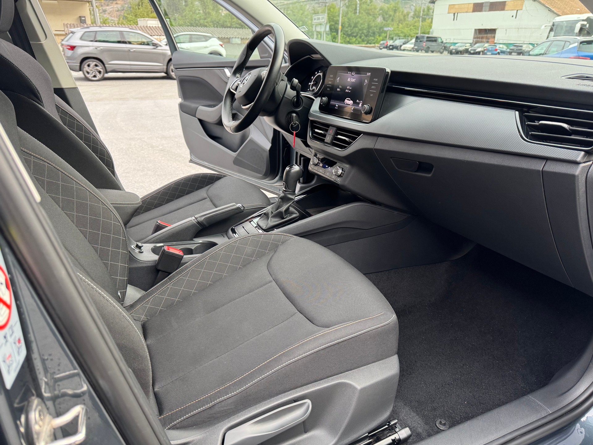 SKODA Scala 1.0 TSI Ambition DSG-image-7