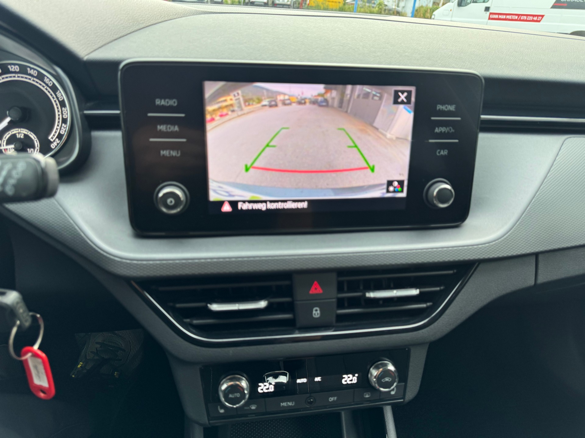 SKODA Scala 1.0 TSI Ambition DSG-image-10