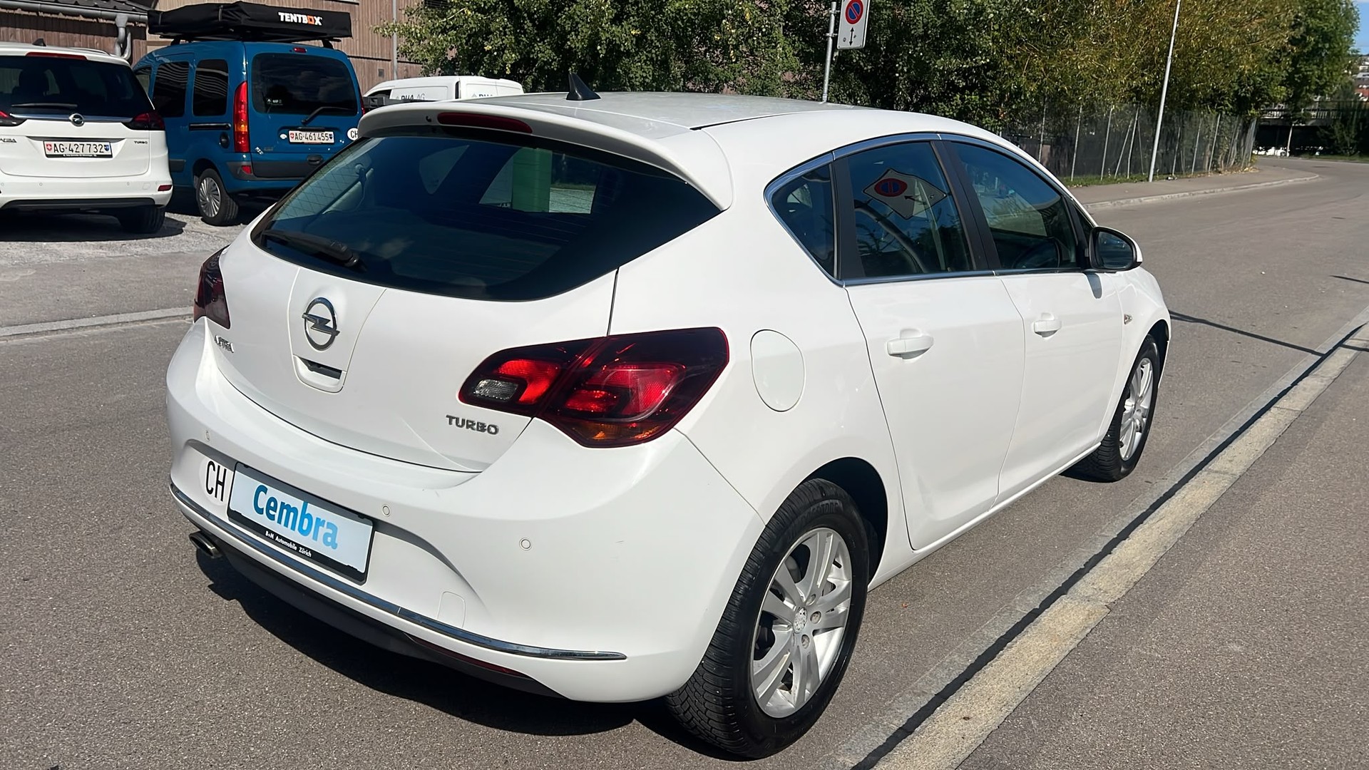 OPEL Astra 1.4i 16V Turbo Cosmo Automatic-image-6