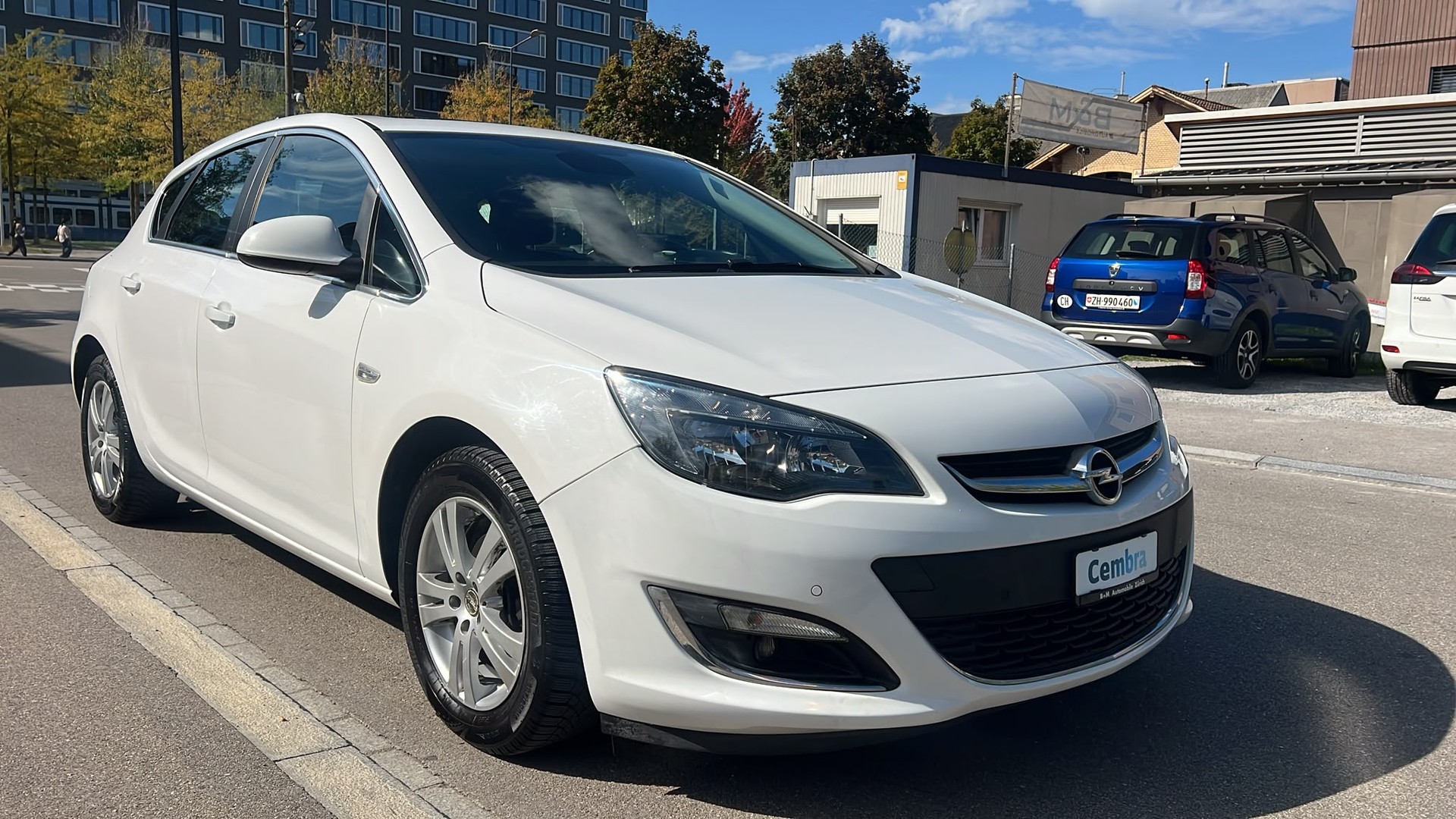 OPEL Astra 1.4i 16V Turbo Cosmo Automatic-image-2