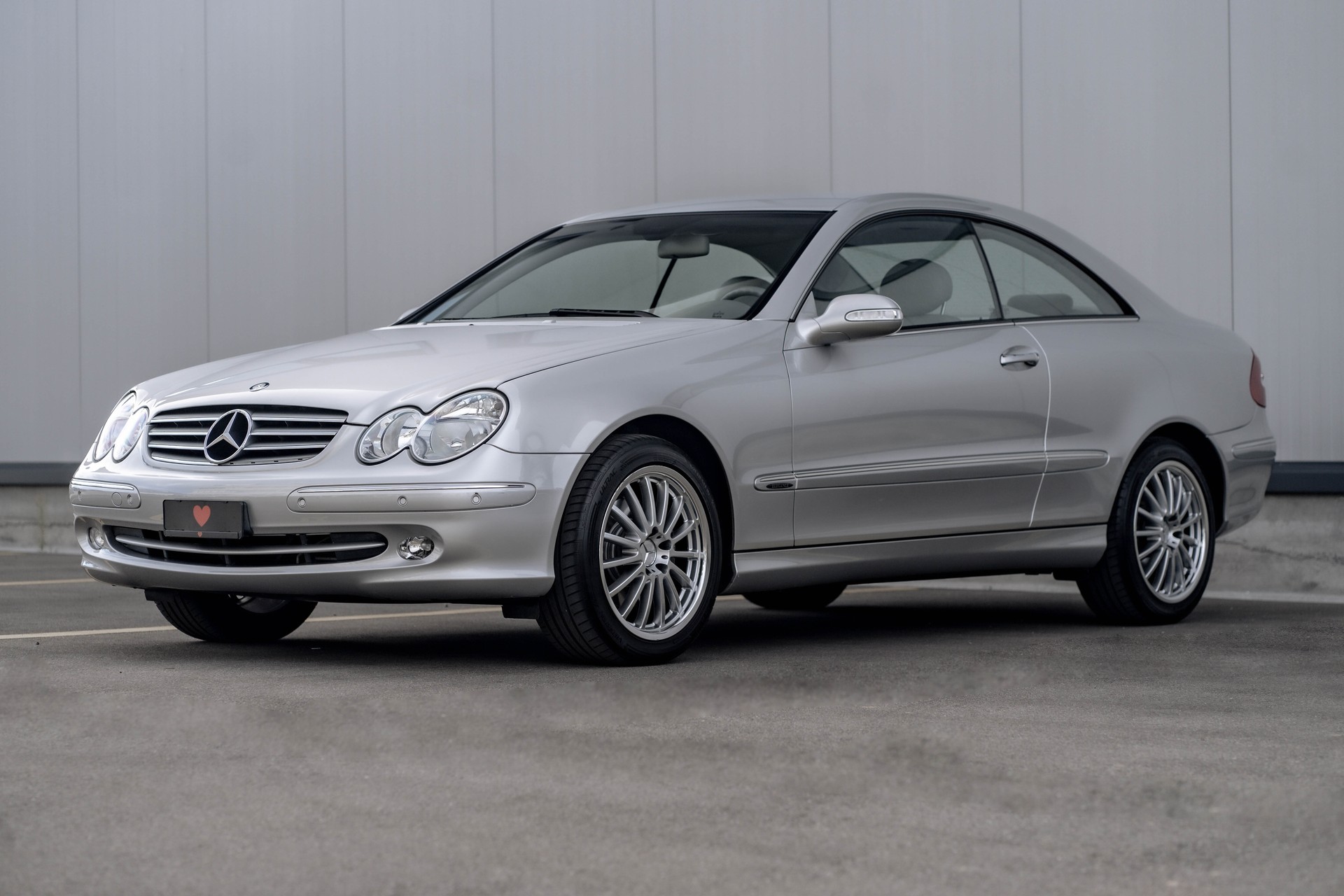 MERCEDES-BENZ CLK 320 Elégance Automatic * FRISCH AB SERVICE * GEPFLEGTES FAHRZEUG *-image-0