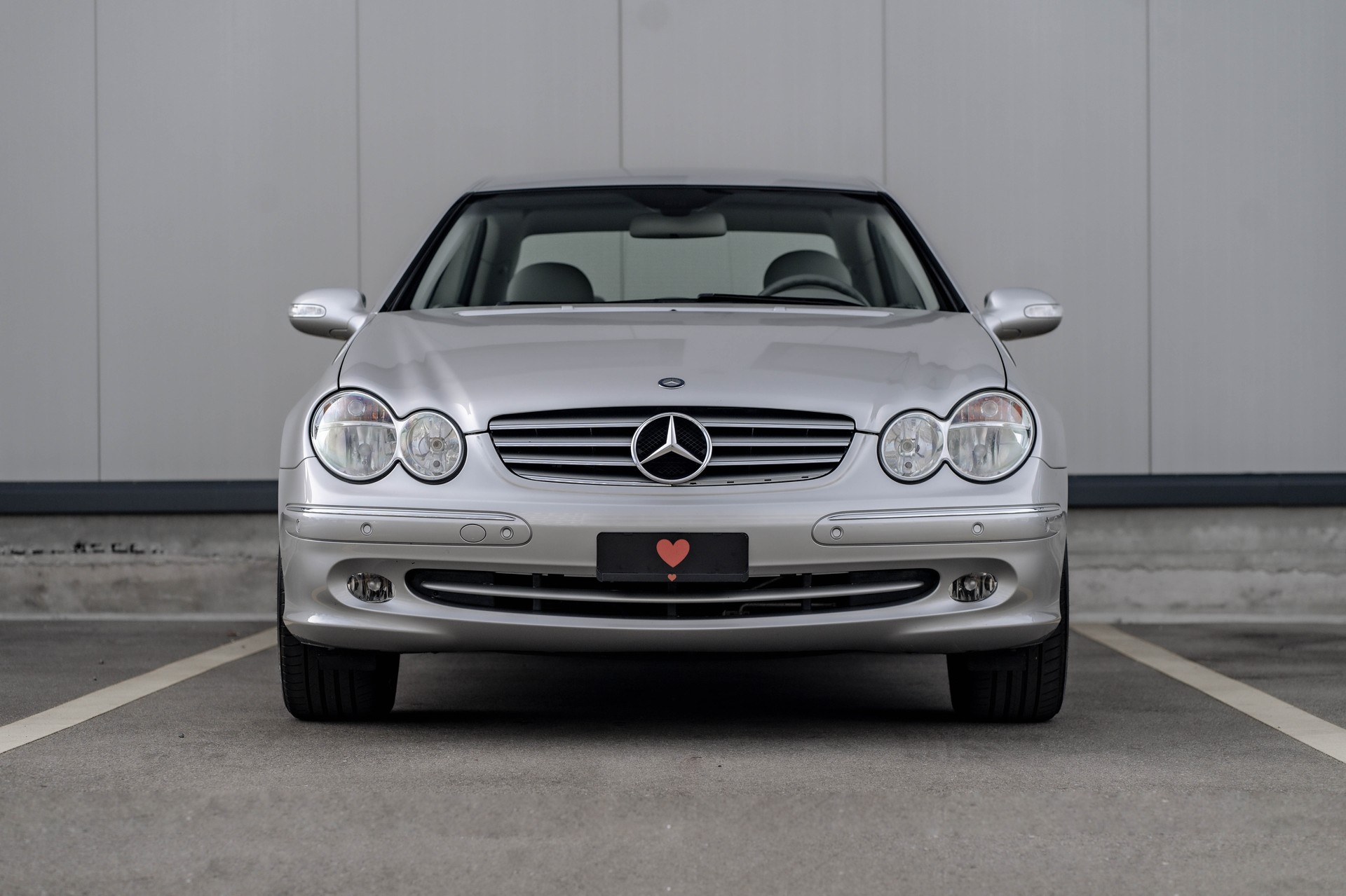 MERCEDES-BENZ CLK 320 Elégance Automatic * FRISCH AB SERVICE * GEPFLEGTES FAHRZEUG *-image-1