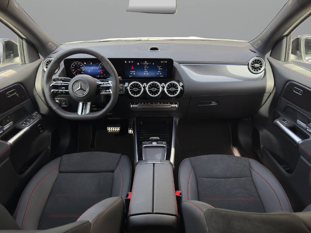 MERCEDES-BENZ GLA 220 d Swiss Star AMG Line 4matic-image-9