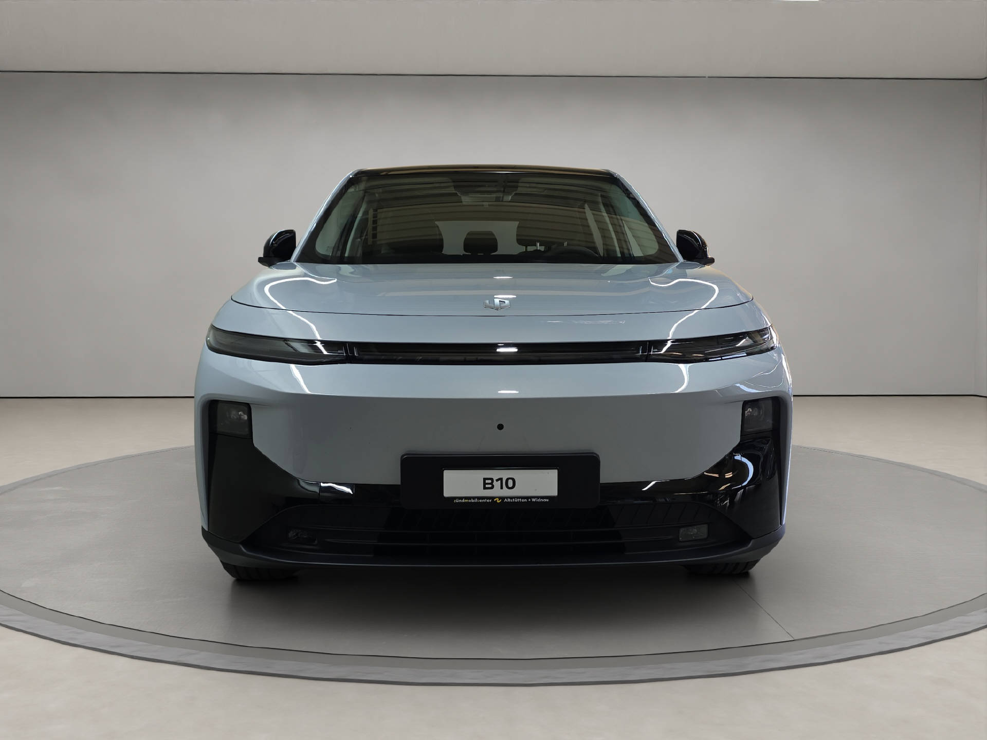 LEAPMOTOR B10 EV-image-4