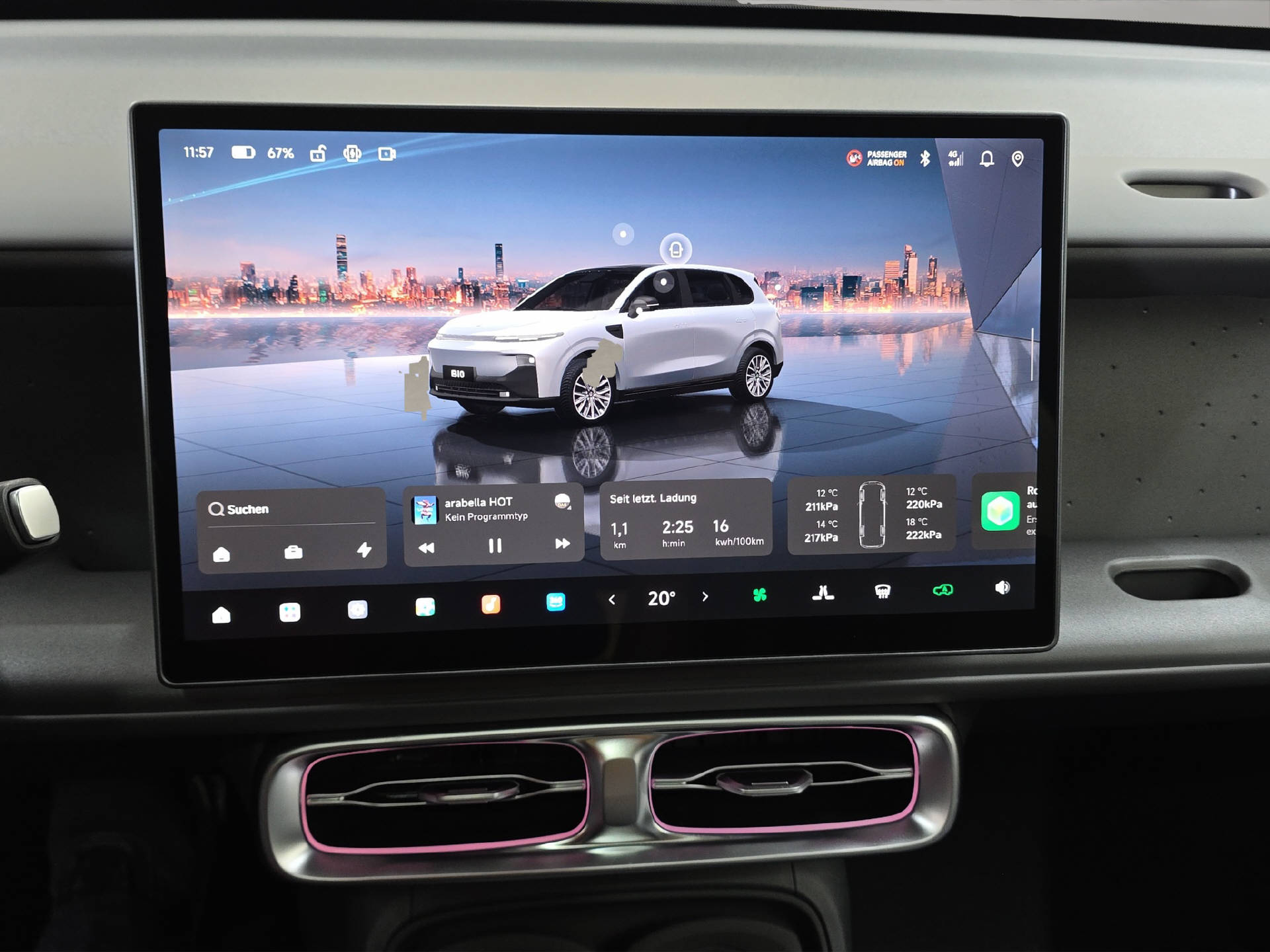 LEAPMOTOR B10 EV-image-8