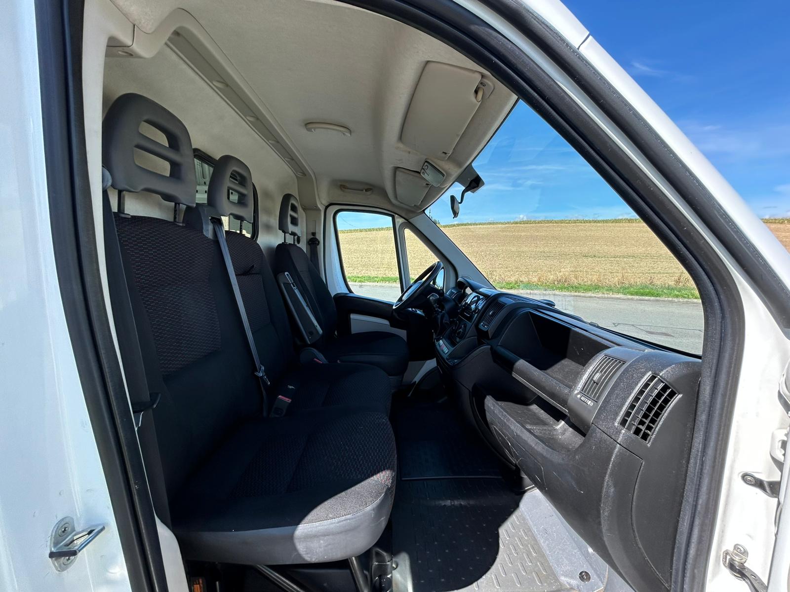 PEUGEOT Boxer 2.2 HDI 333 Active L2H2-image-28