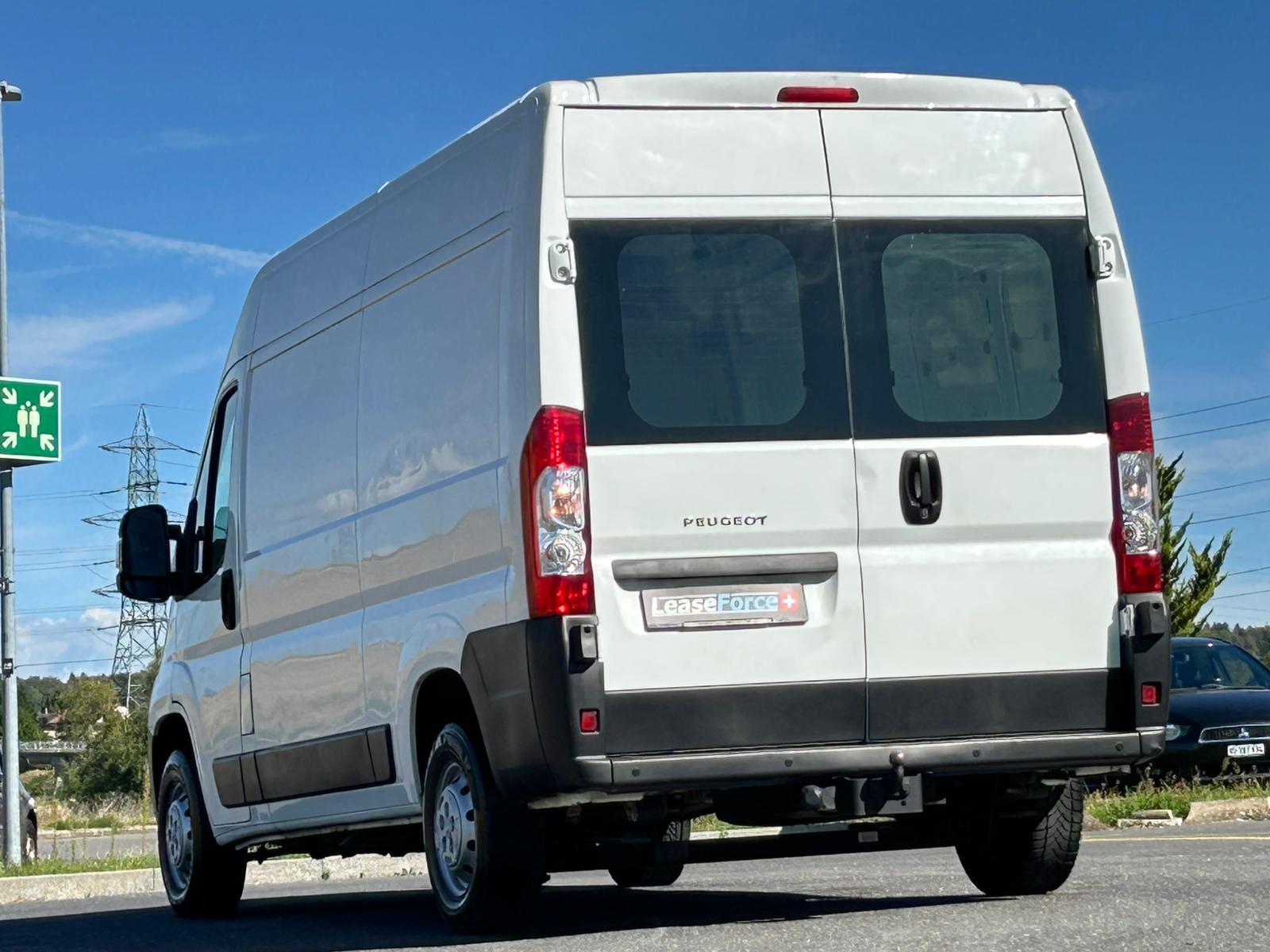 PEUGEOT Boxer 2.2 HDI 333 Active L2H2-image-16