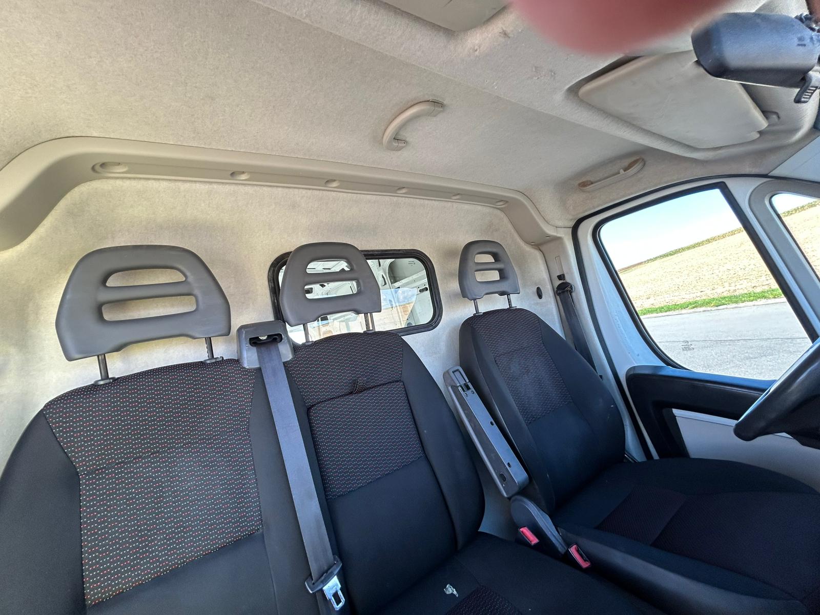 PEUGEOT Boxer 2.2 HDI 333 Active L2H2-image-29
