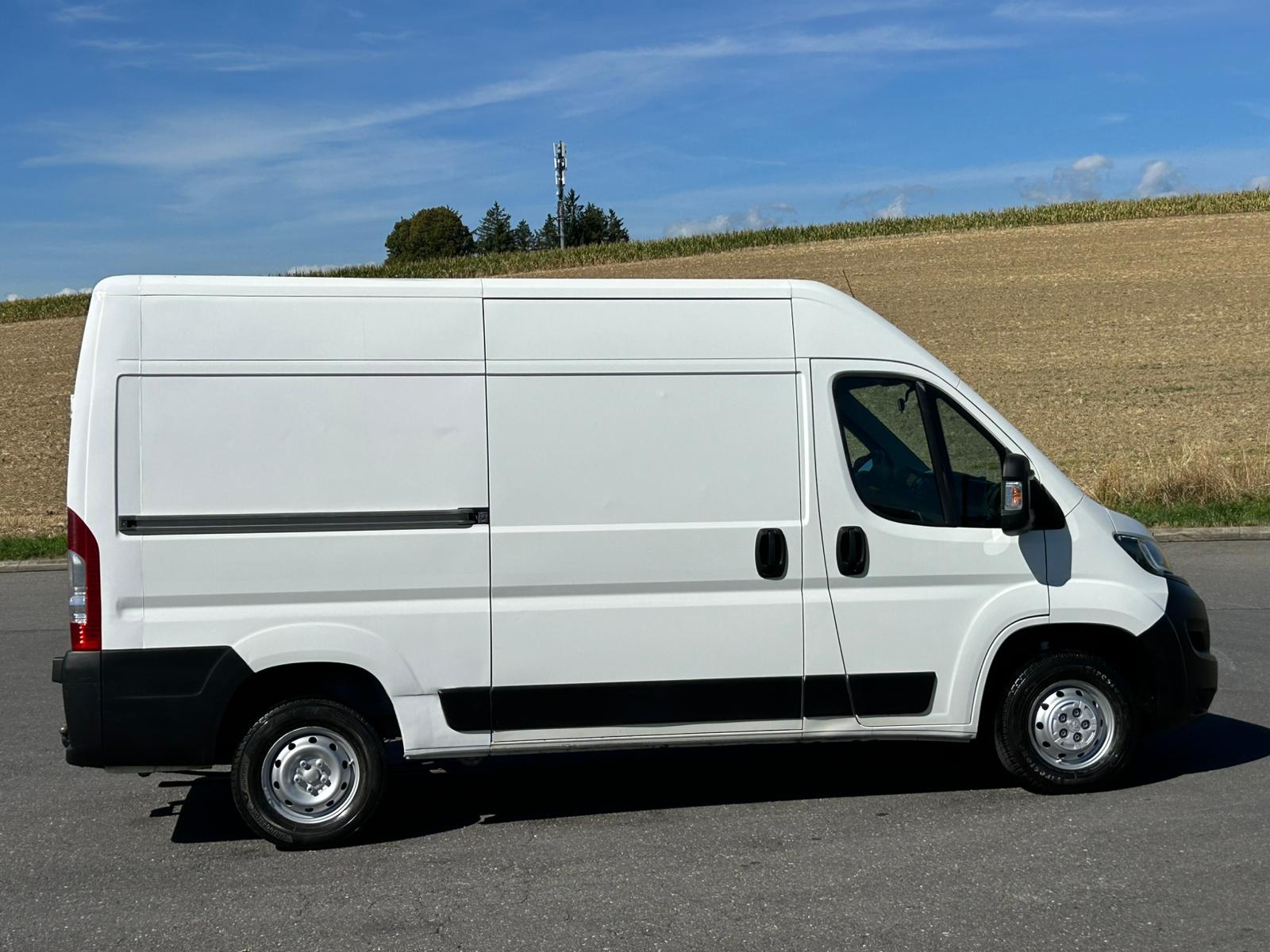 PEUGEOT Boxer 2.2 HDI 333 Active L2H2-image-4