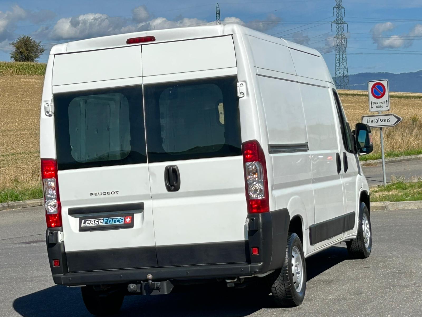 PEUGEOT Boxer 2.2 HDI 333 Active L2H2-image-14