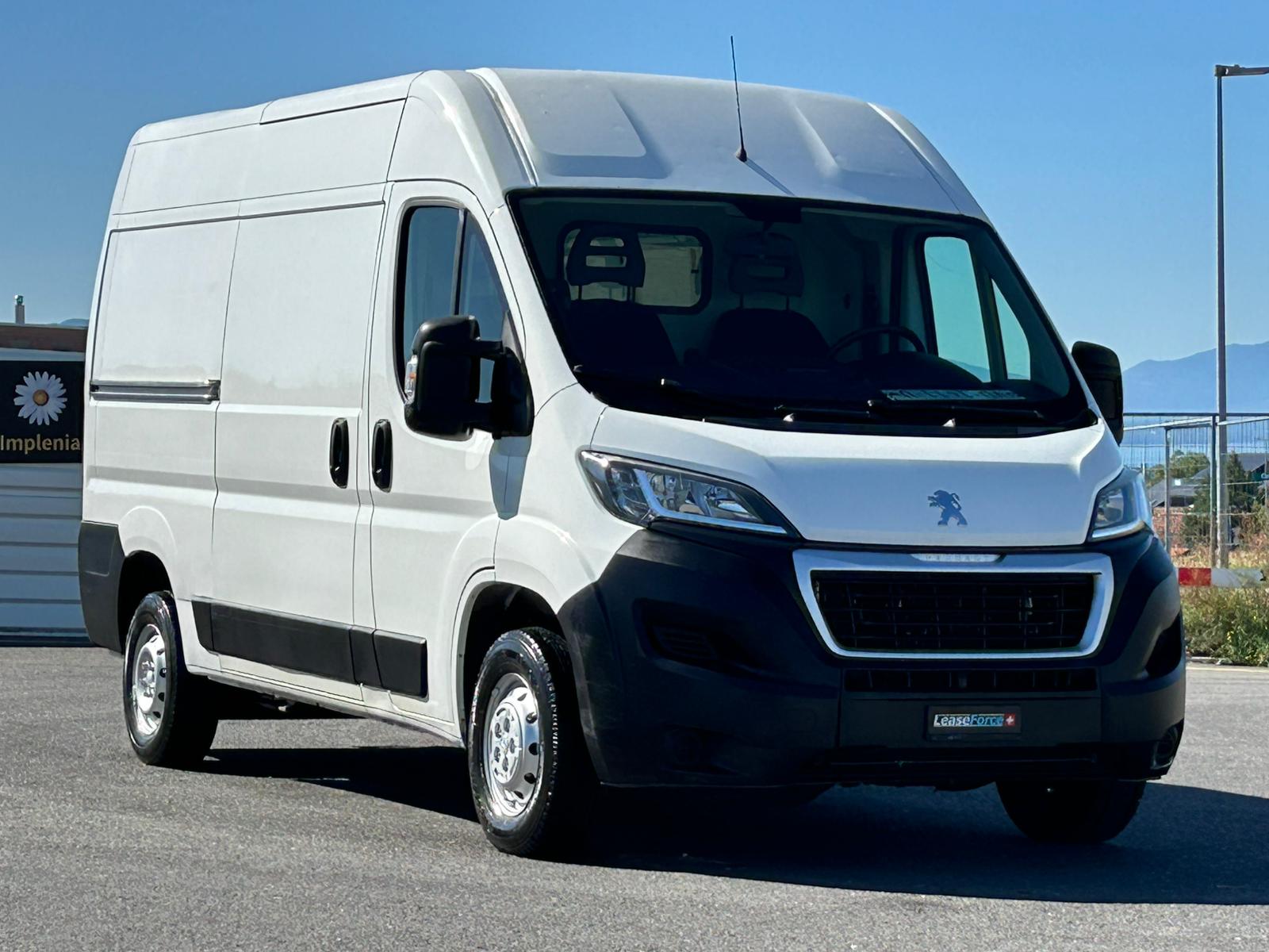 PEUGEOT Boxer 2.2 HDI 333 Active L2H2-image-6