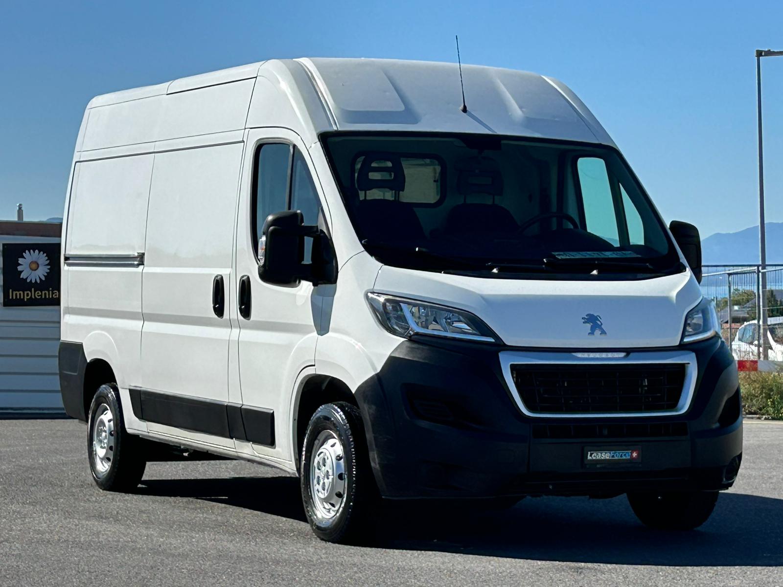 PEUGEOT Boxer 2.2 HDI 333 Active L2H2-image-2