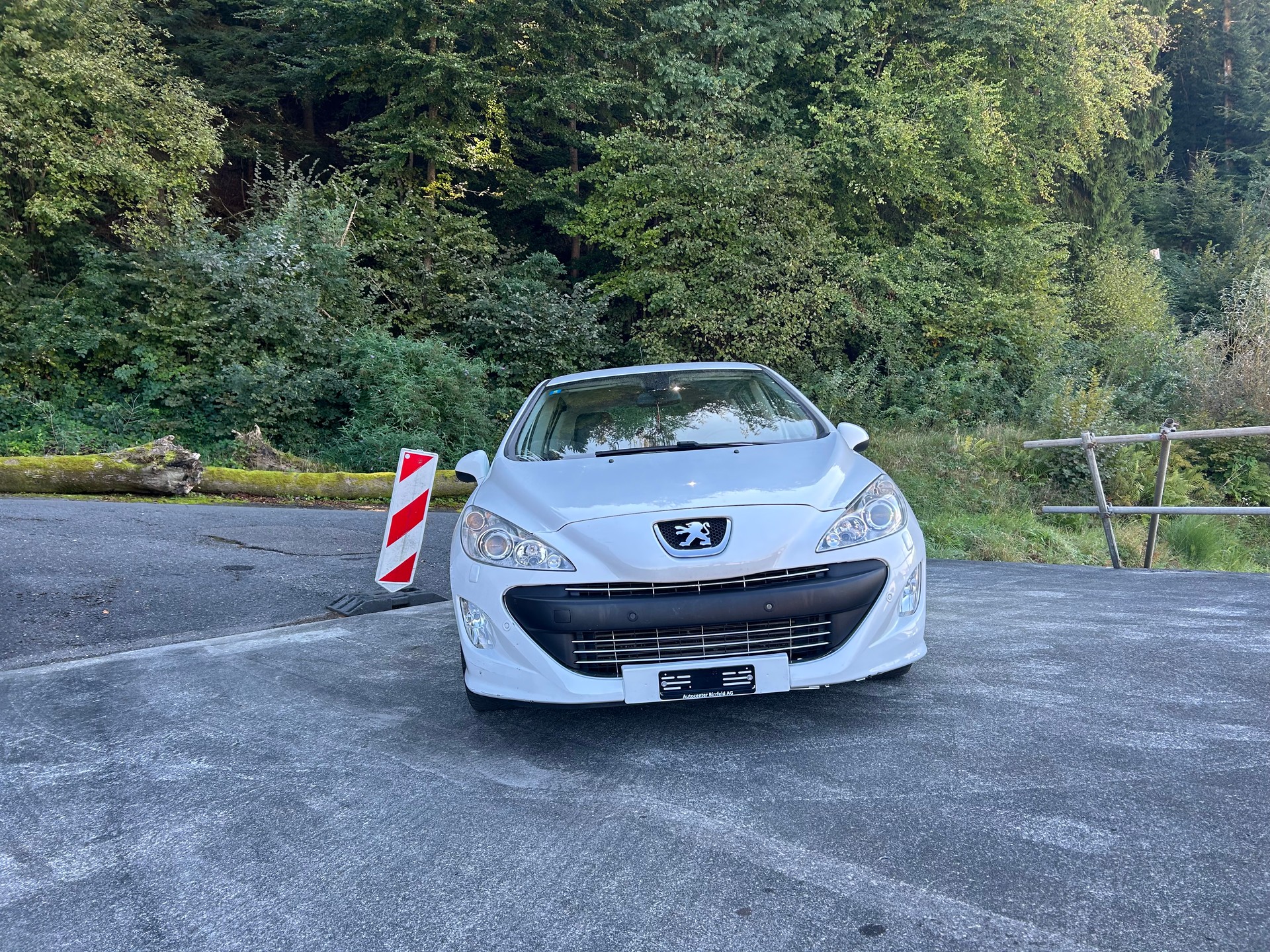 PEUGEOT 308 1.6 16V T GTi-image-2