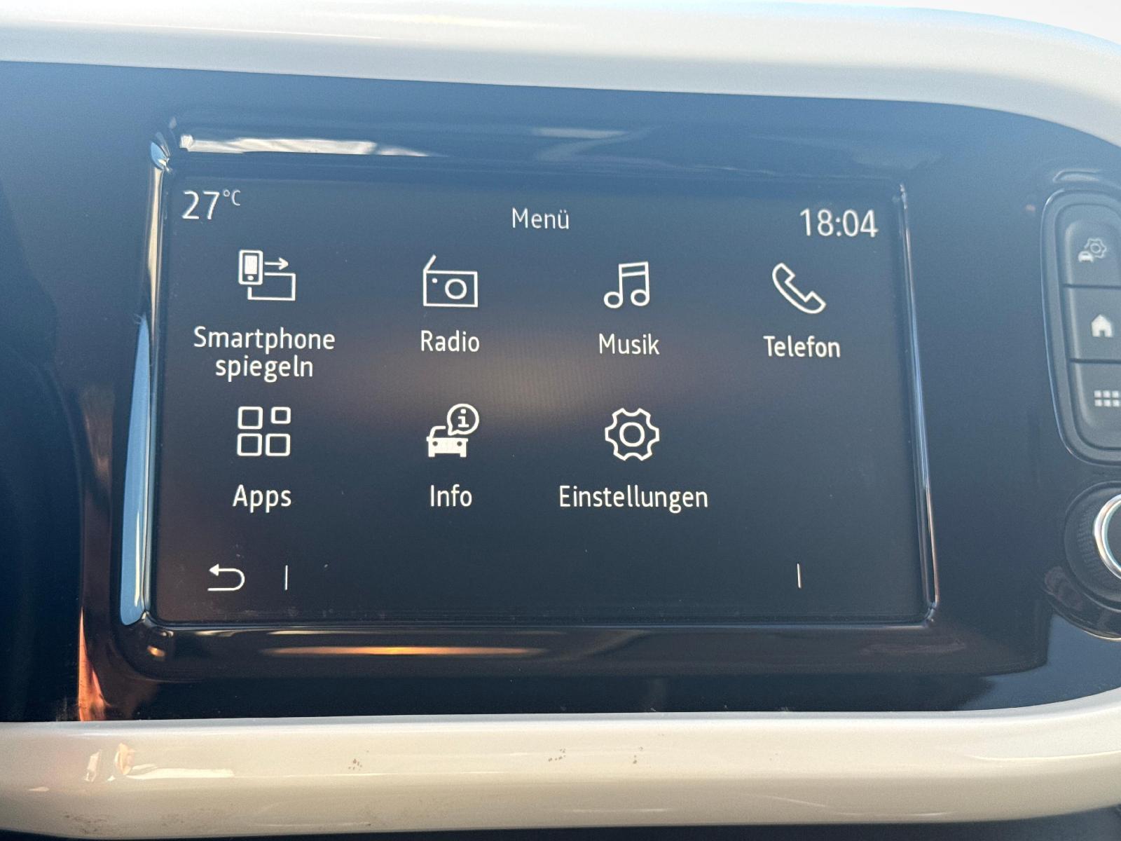 RENAULT Twingo 0.9 TCe 95 Intens-image-14