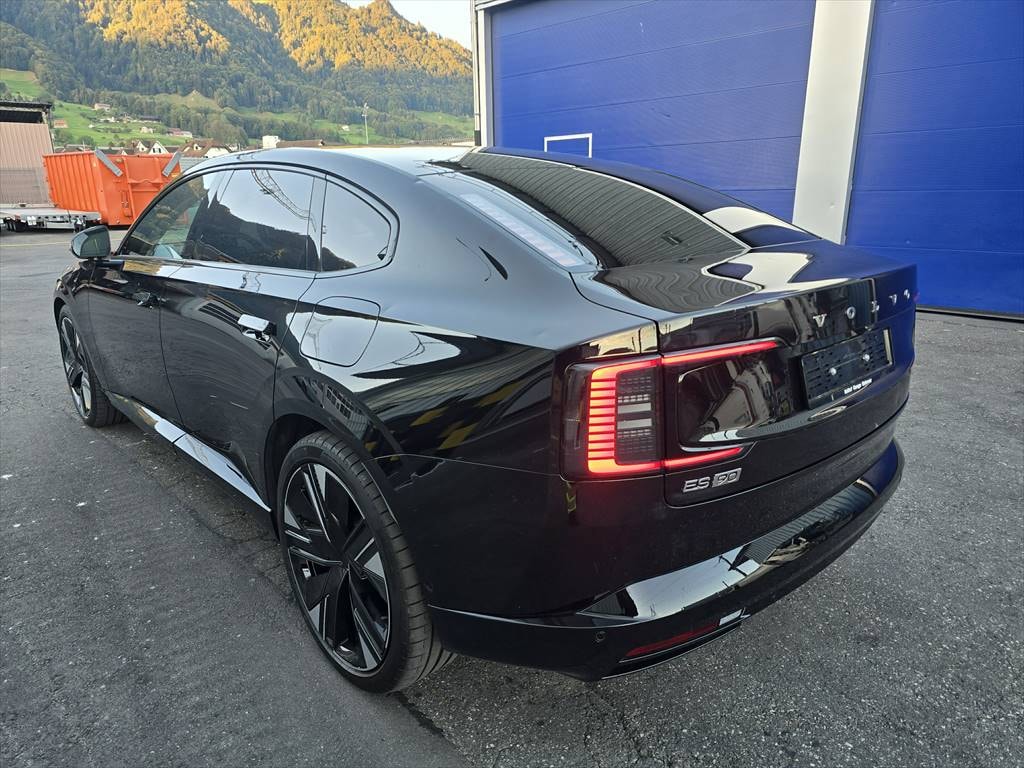 VOLVO ES90 Single 88 kWh Ultra-image-2