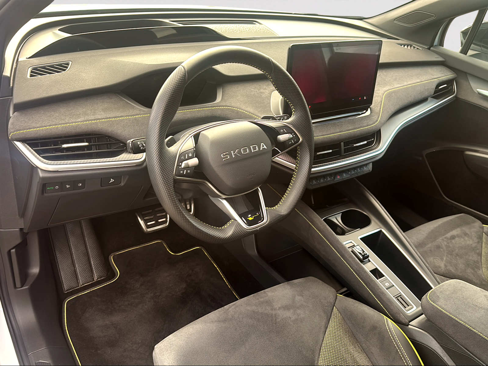SKODA Elroq RS 4x4-showroom-element-3
