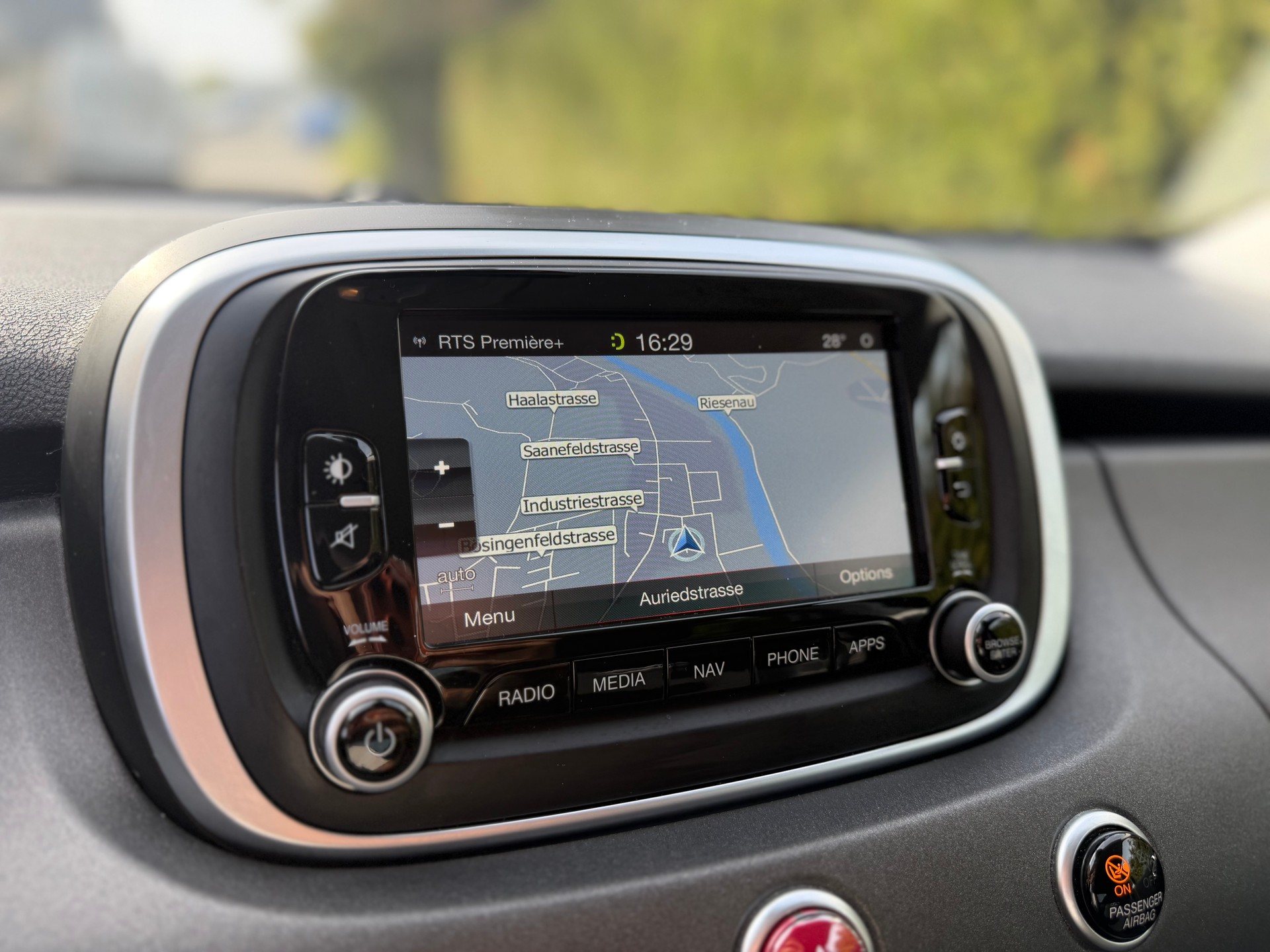 FIAT 500X 1.4T Cross Plus 4x4 Automatic-image-9