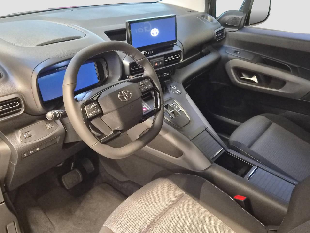 TOYOTA Proace City Verso L2 1.5 HDi 130 Style-image-7