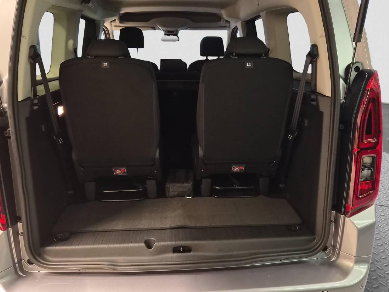 TOYOTA Proace City Verso L2 1.5 HDi 130 Style-image-6