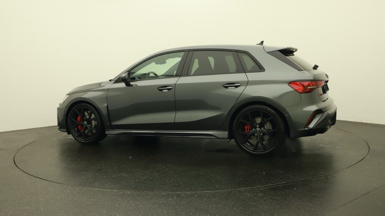 AUDI RS3 Sportback 2.5 TSI quattro S-tronic-image-1