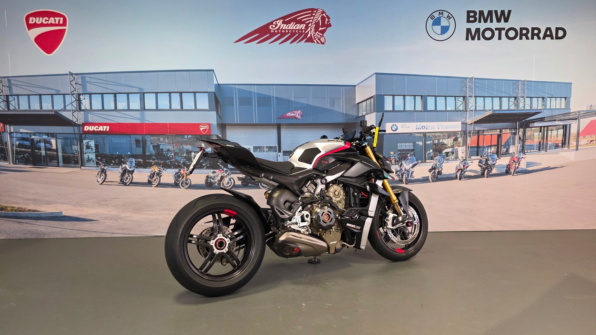 DUCATI Streetfighter V4 SP-image-4