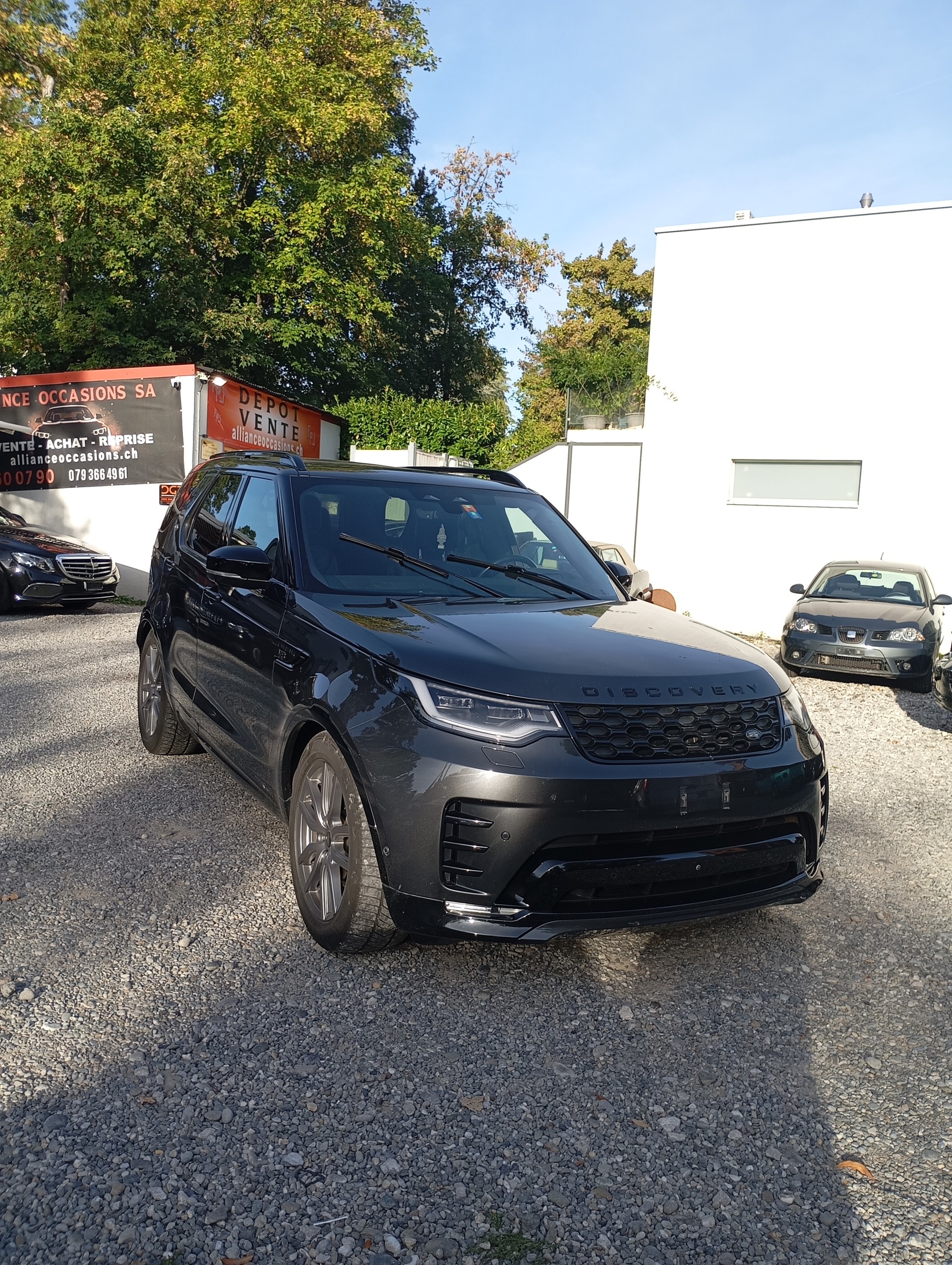 LAND ROVER Discovery 3.0D I6 250 SE AWD Automatic-image-2