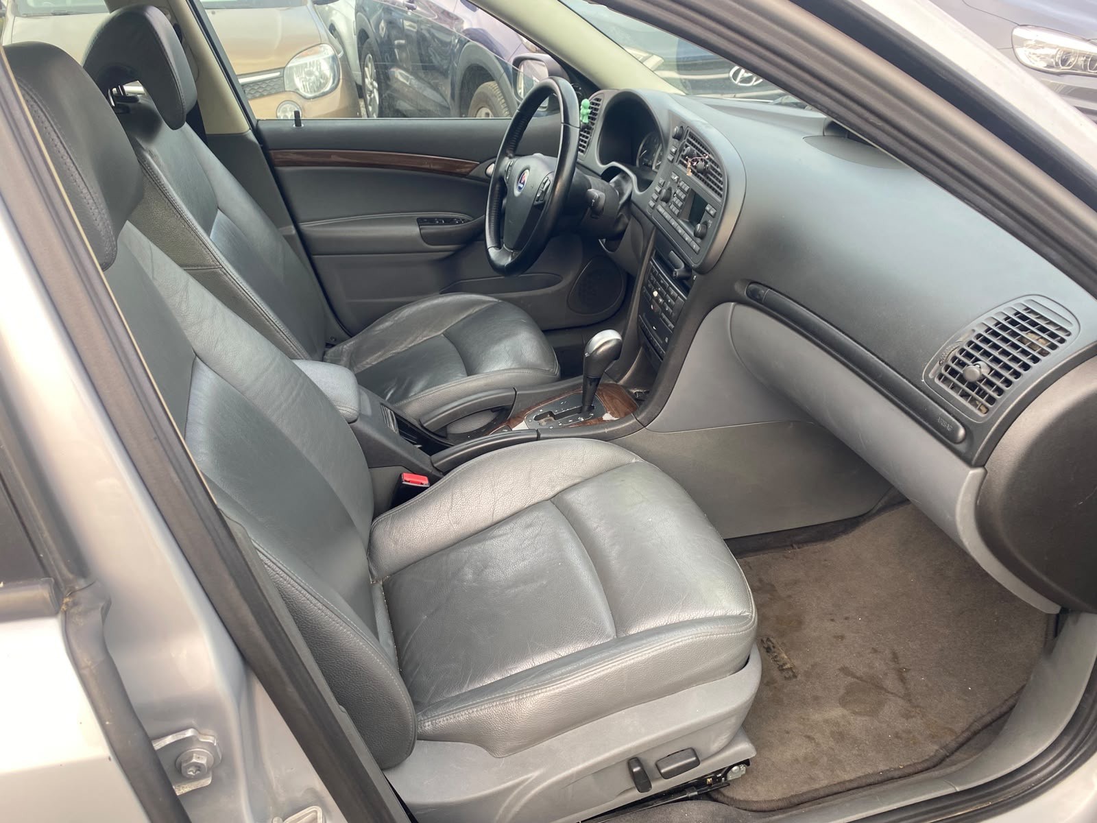 SAAB 9-3 2.0t Linear-image-6