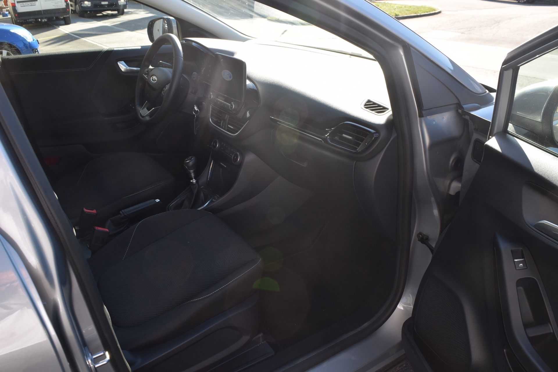 FORD Puma 1.0 SCTi Cool & Connect-image-9