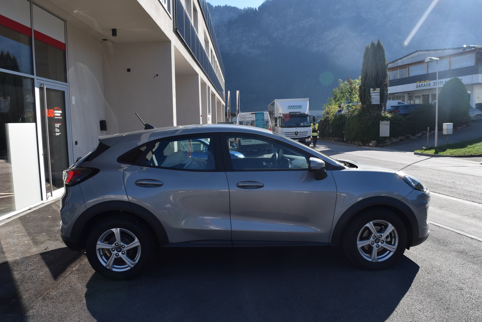FORD Puma 1.0 SCTi Cool & Connect-image-8