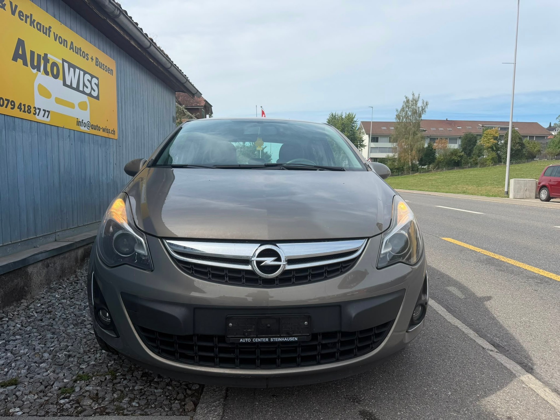 OPEL Corsa 1.4 TP Anniversary Edition Automatic-image-2