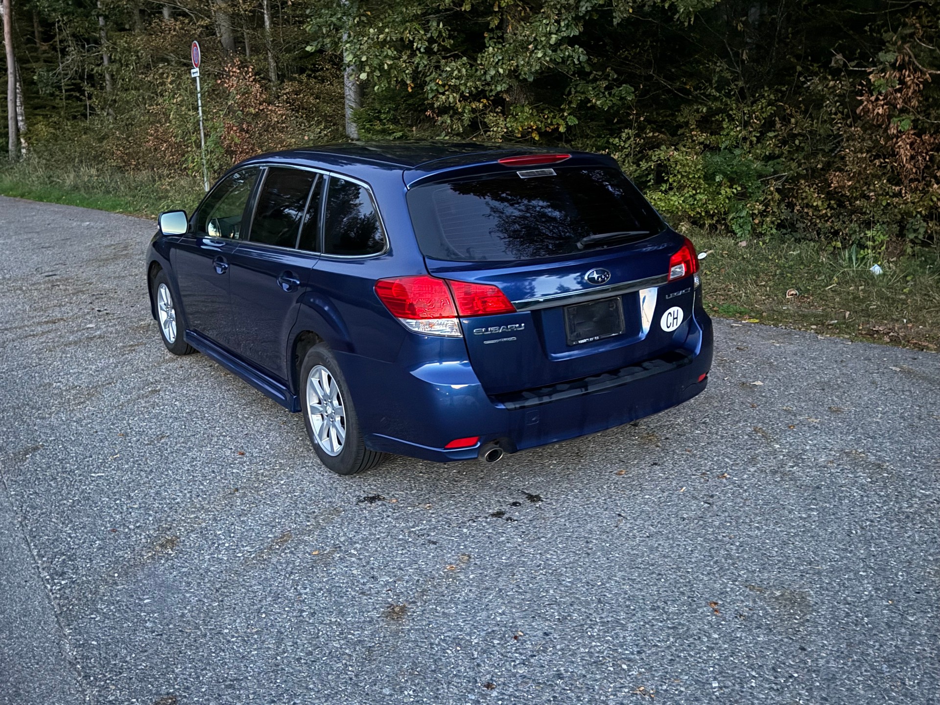 SUBARU Legacy 2.0i Swiss AWD-image-3