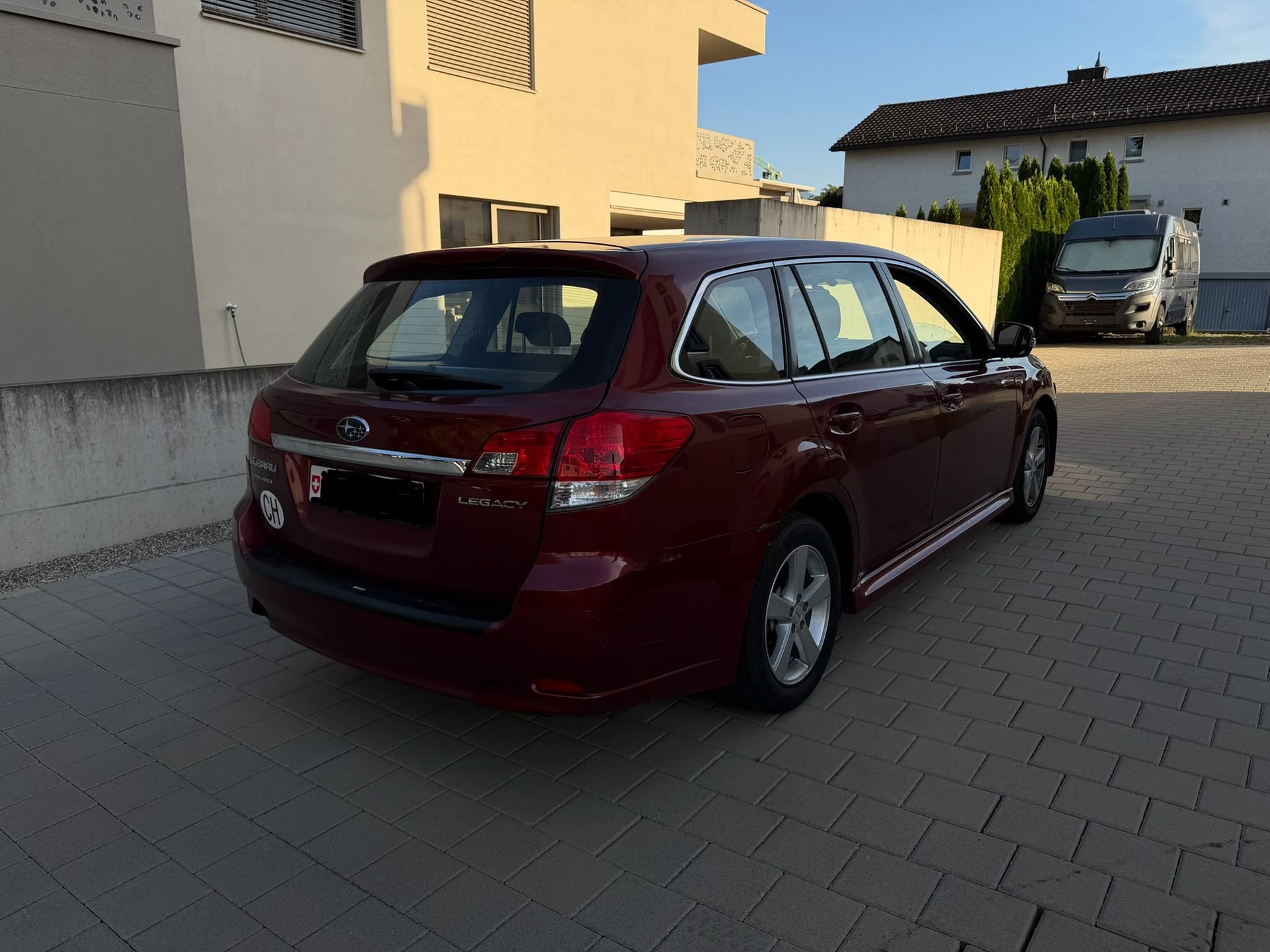 SUBARU Legacy 2.0i Advantage AWD Lineartronic-image-2