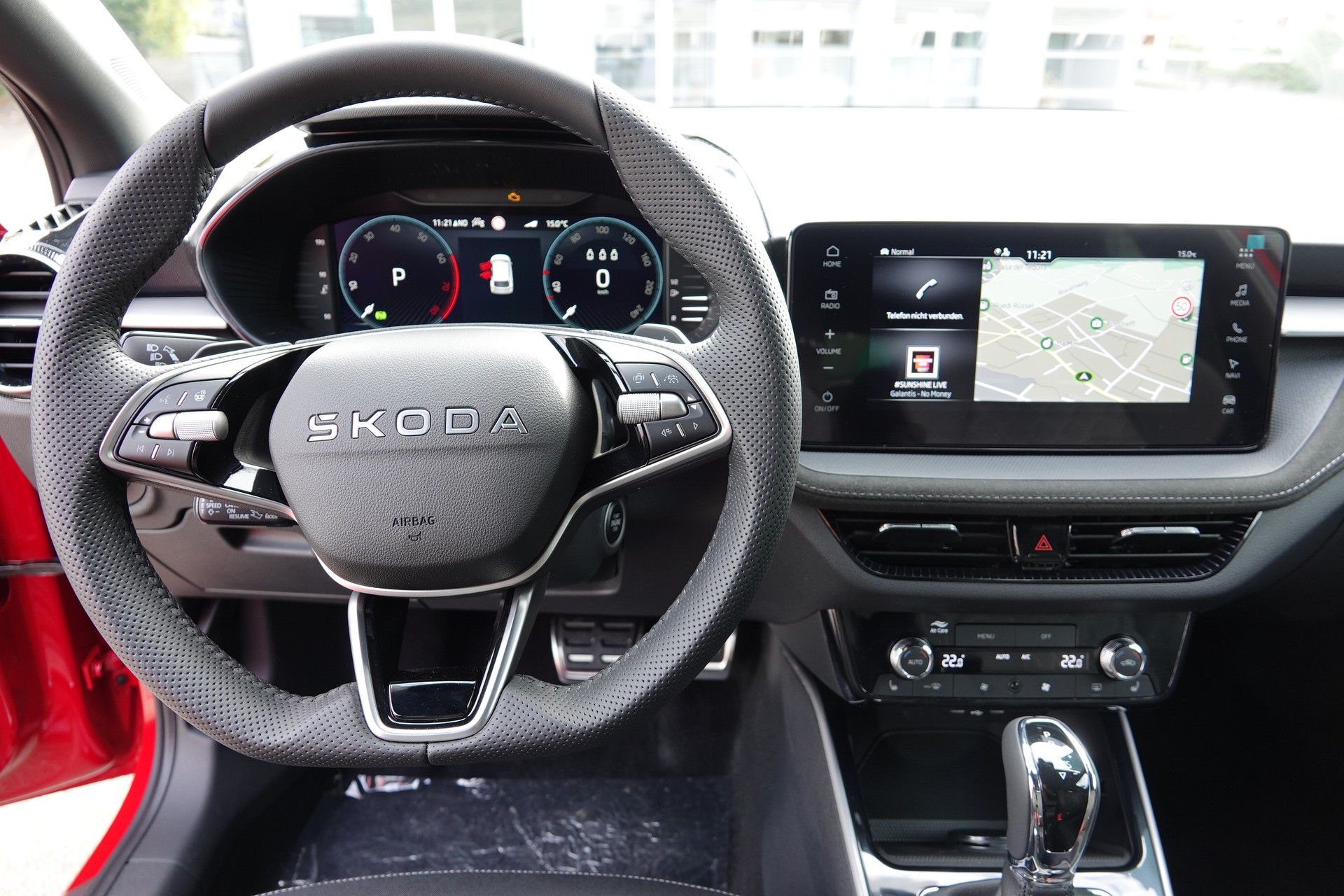 SKODA Fabia 1.0 TSI Dynamic DSG-image-10