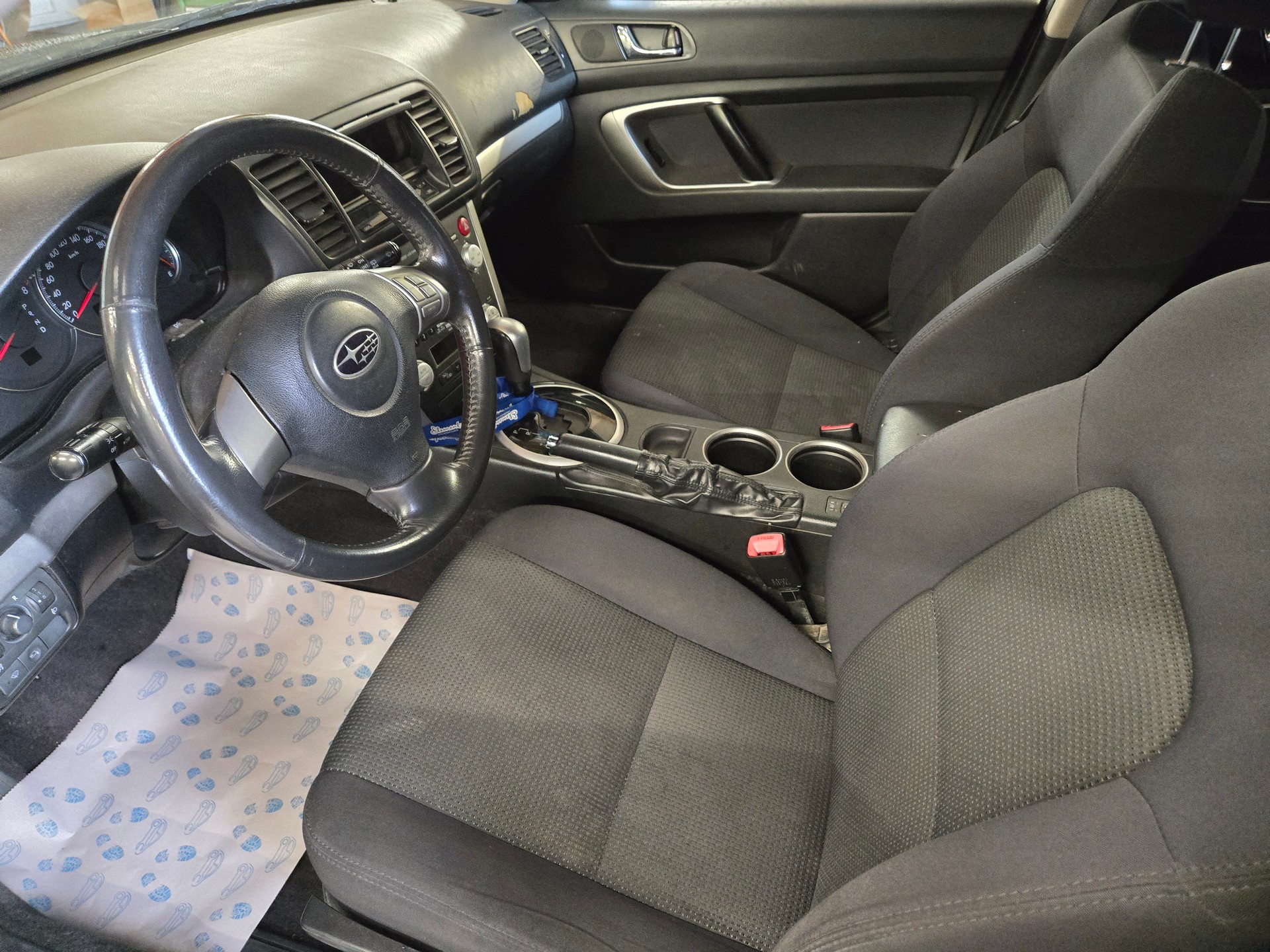 SUBARU Legacy 2.0R AWD Swiss Automatic-image-6