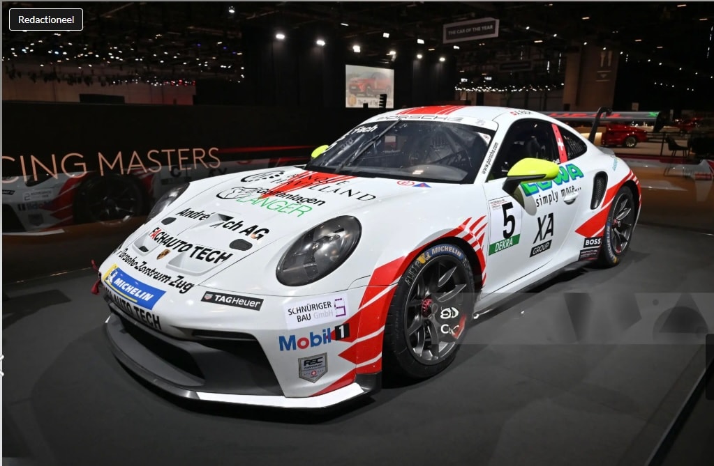 PORSCHE 911 GT3 CUP 992-image-2