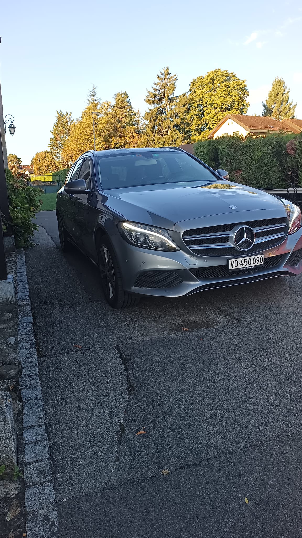 MERCEDES-BENZ C 220 BlueTEC Avantgarde 7G-Tronic-image-1