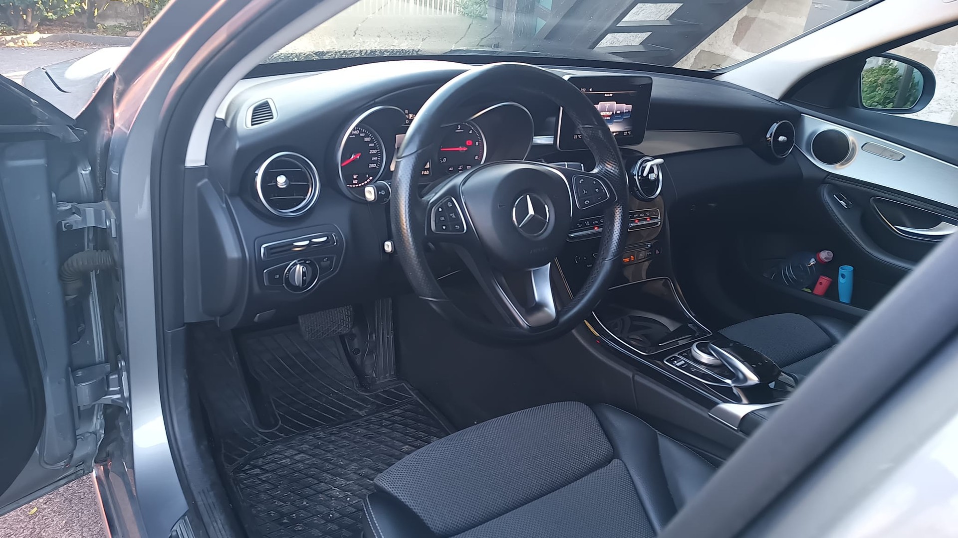 MERCEDES-BENZ C 220 BlueTEC Avantgarde 7G-Tronic-image-5