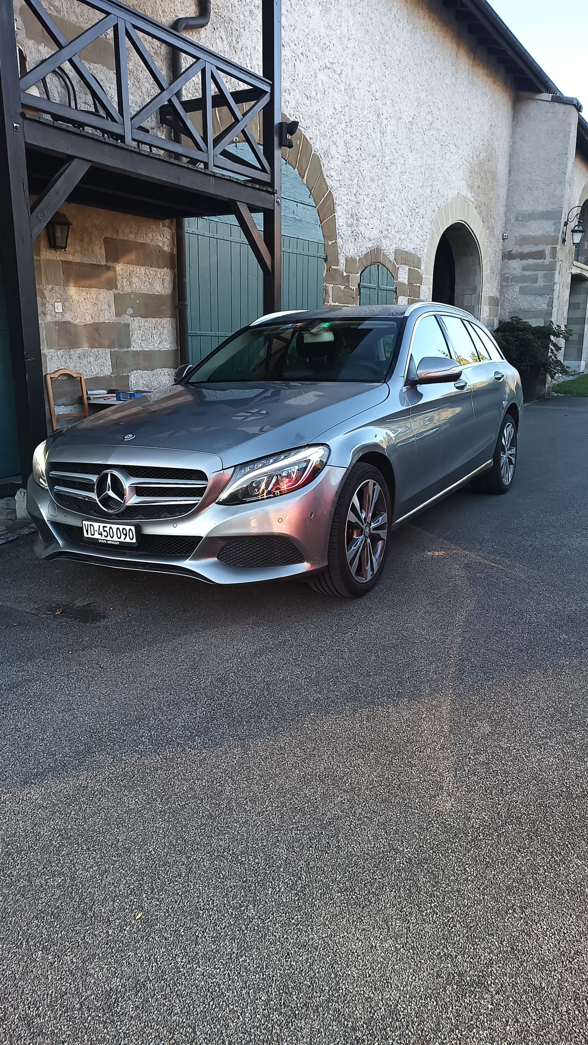 Car photo