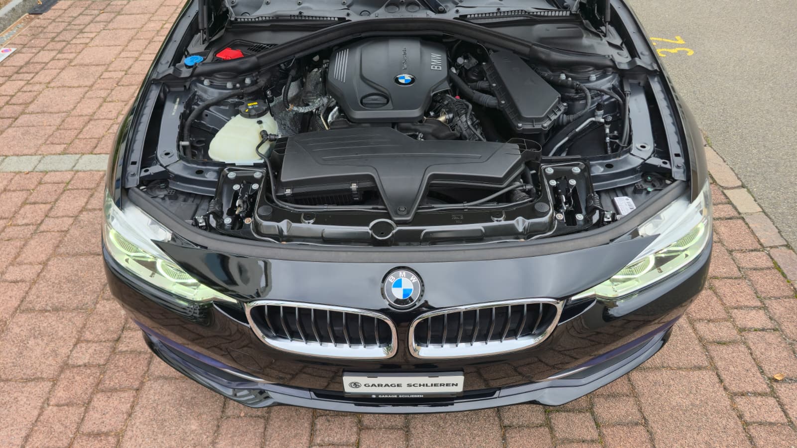 BMW 320d xDrive Touring Sport Line Steptronic| Frisch ab MFK und Service| Elk Anhänger Kupplung| **Top Ausstattung**-image-9