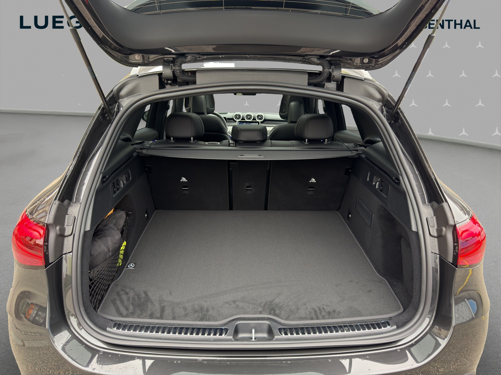 MERCEDES-BENZ GLC 220 d 4Matic 9G-Tronic-image-14