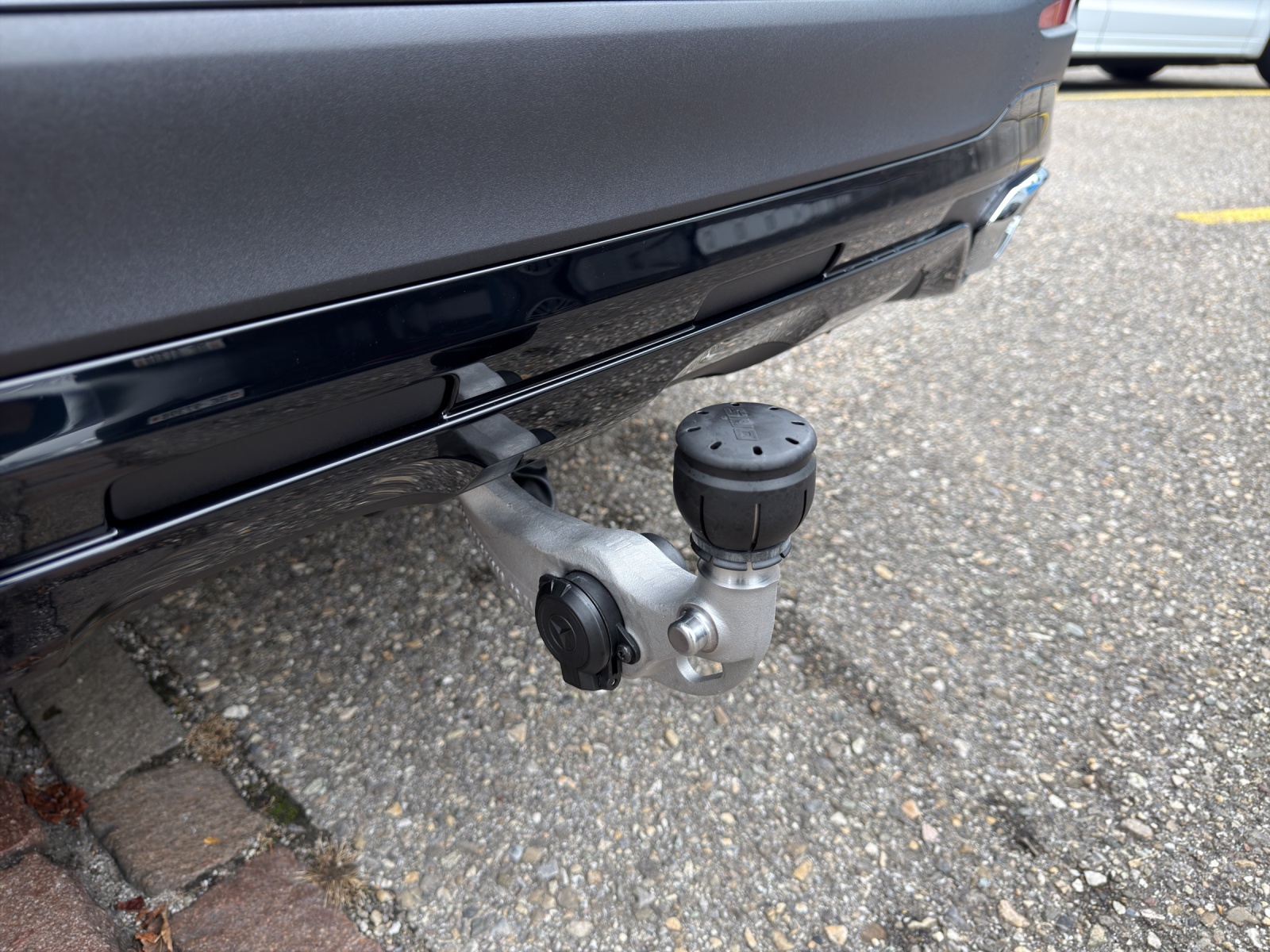 MERCEDES-BENZ GLC 220 d 4Matic 9G-Tronic-image-15