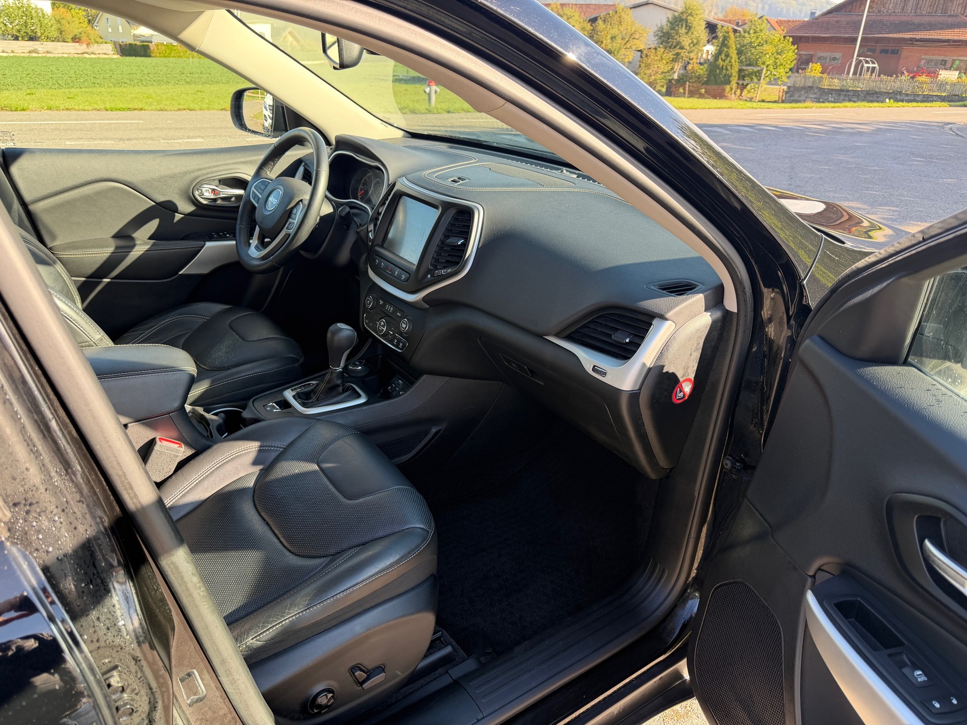JEEP Cherokee 2.2TD Limited AWD 9ATX AD-image-9